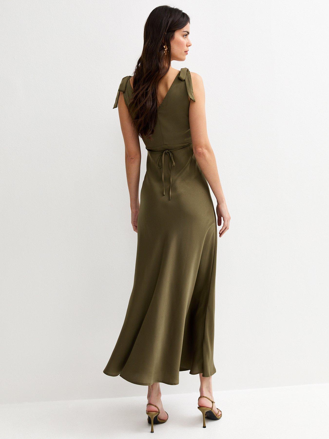 Image 2 of 5 of New Look Tie Shoulder Plunge Maxi Dress - Light Khaki