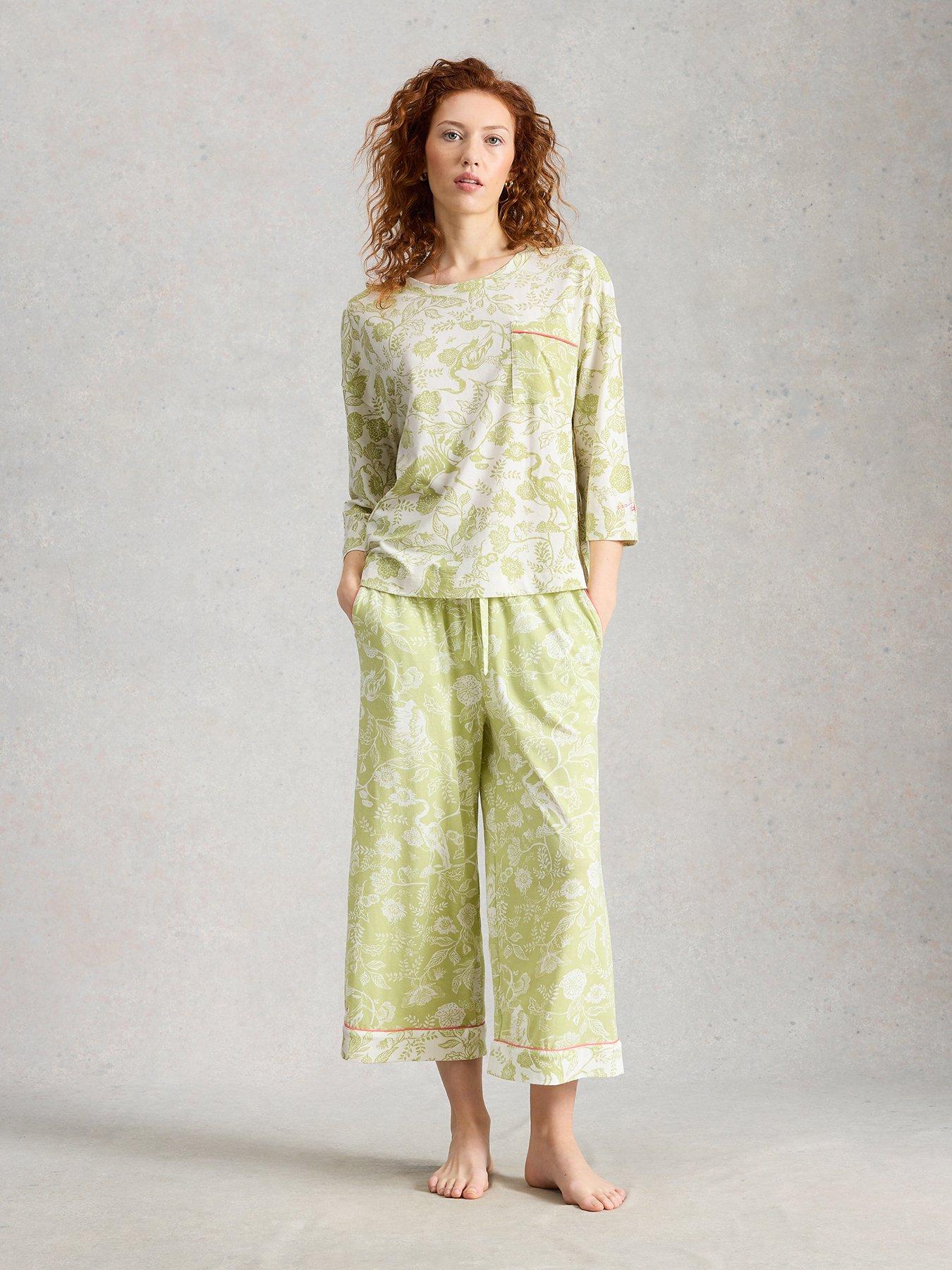 white-stuff-maya-boxy-printed-pj-teeback