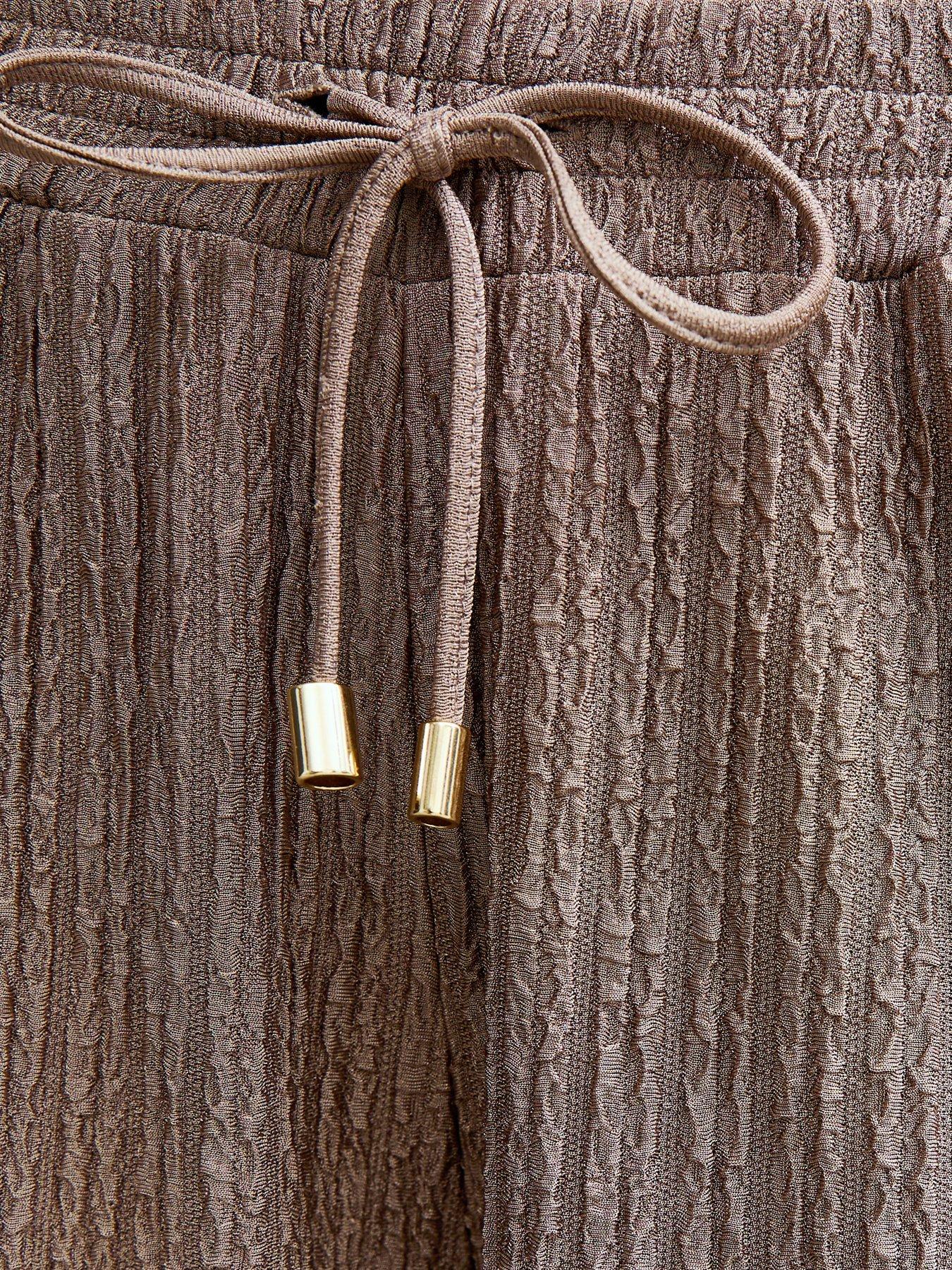 new-look-mink-crinkled-drawstring-wide-leg-trousers-browndetail