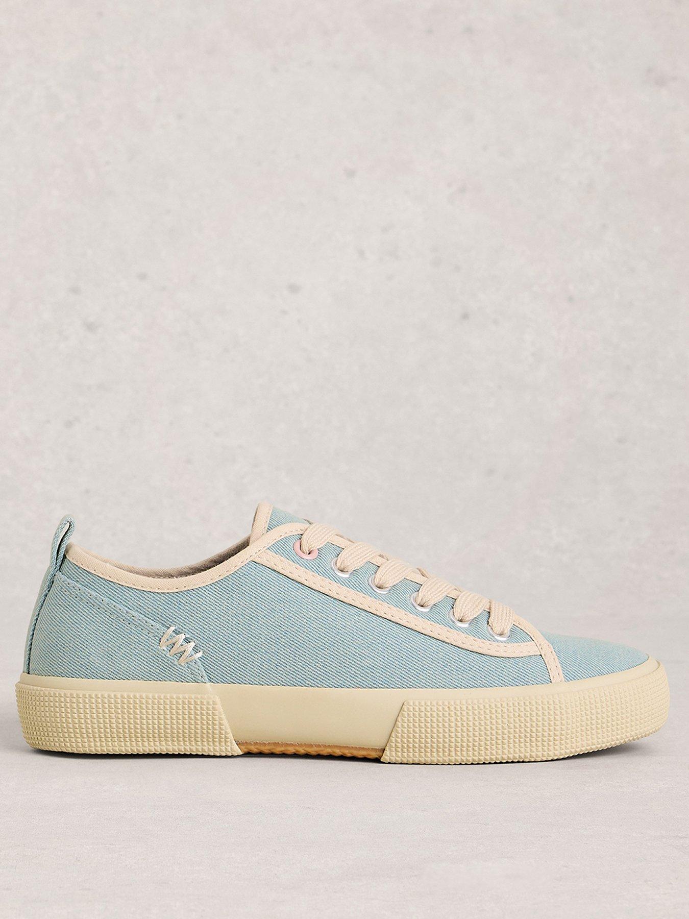 white-stuff-pippa-canvas-lace-up-trainerfront