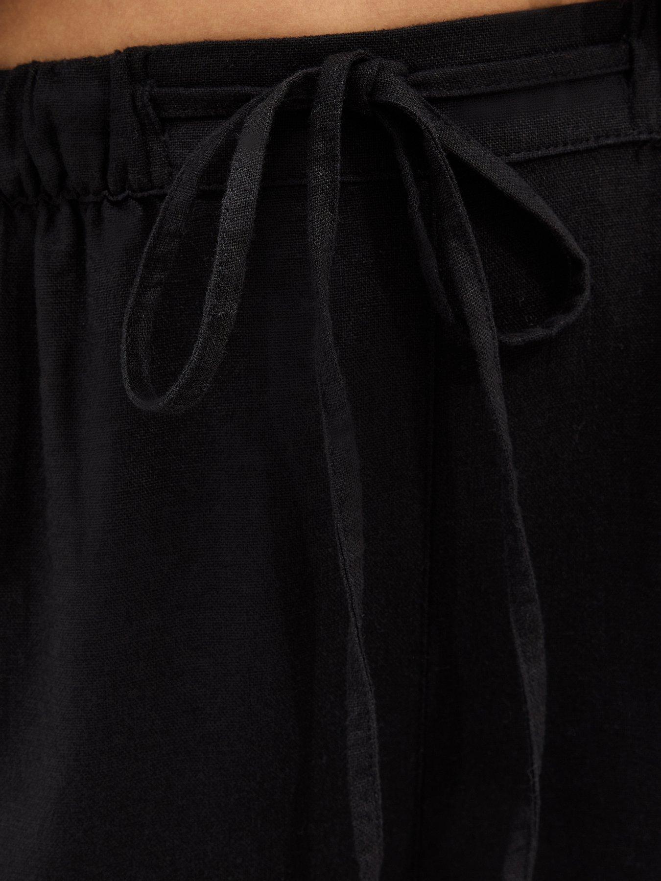 Image 5 of 5 of New Look Black Linen Blend Cropped Wide Leg Trousers