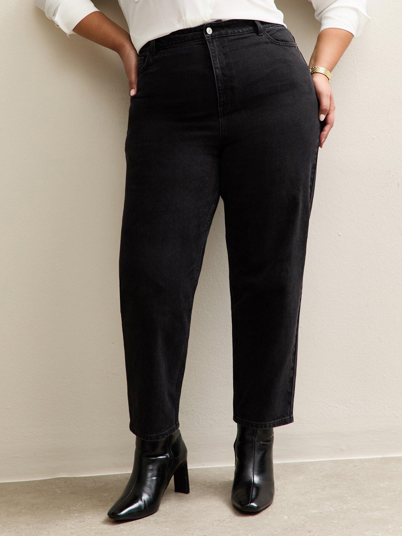 Image 1 of 7 of New Look Curves Mom Jeans - Black