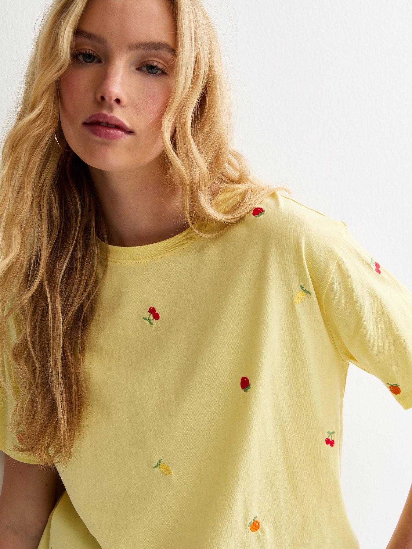 Image 4 of 5 of New Look Cotton Boxy Embroidered Fruit T-Shirt - Yellow