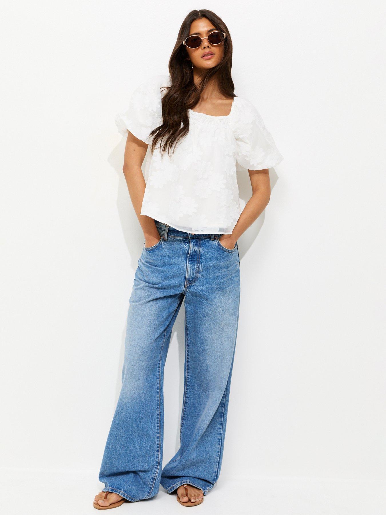new-look-daisy-puff-sleeve-blouse-whiteback