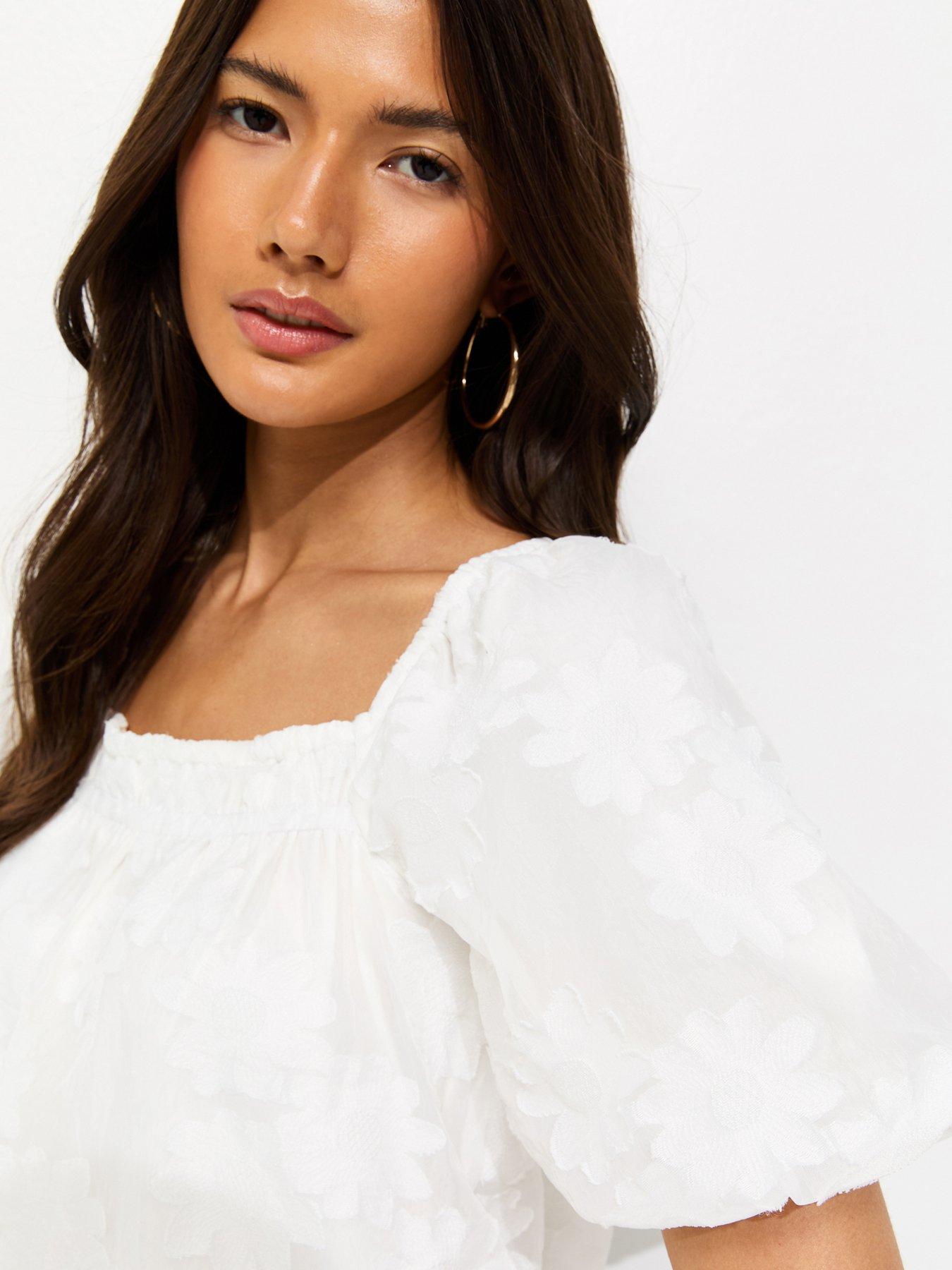 new-look-daisy-puff-sleeve-blouse-whiteoutfit