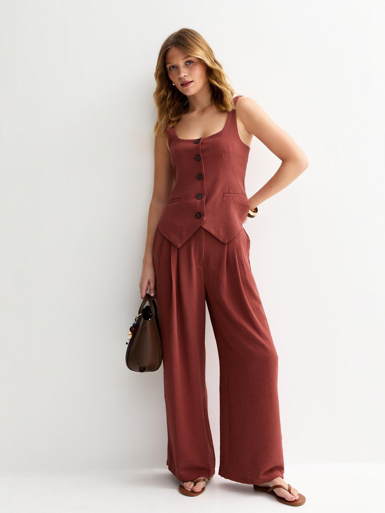 Image 3 of 5 of New Look Scoop Neck Button Up Waistcoat - Rust