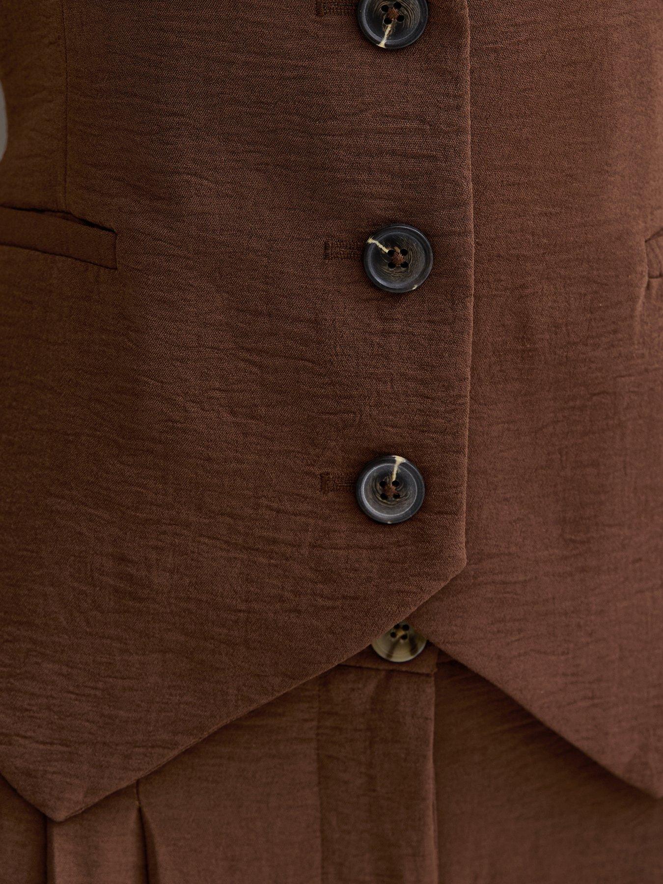 Image 5 of 5 of New Look Scoop Neck Button Up Waistcoat - Dark Brown
