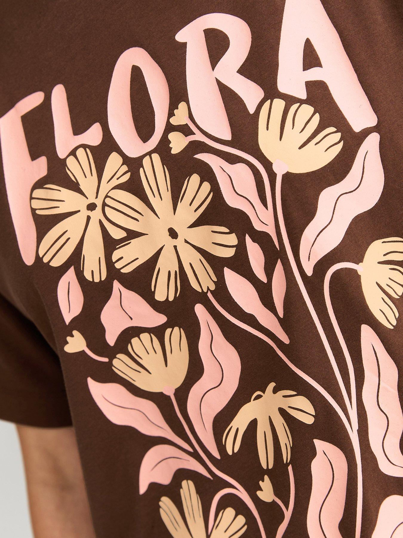 new-look-dark-brown-flora-print-oversized-t-shirtdetail