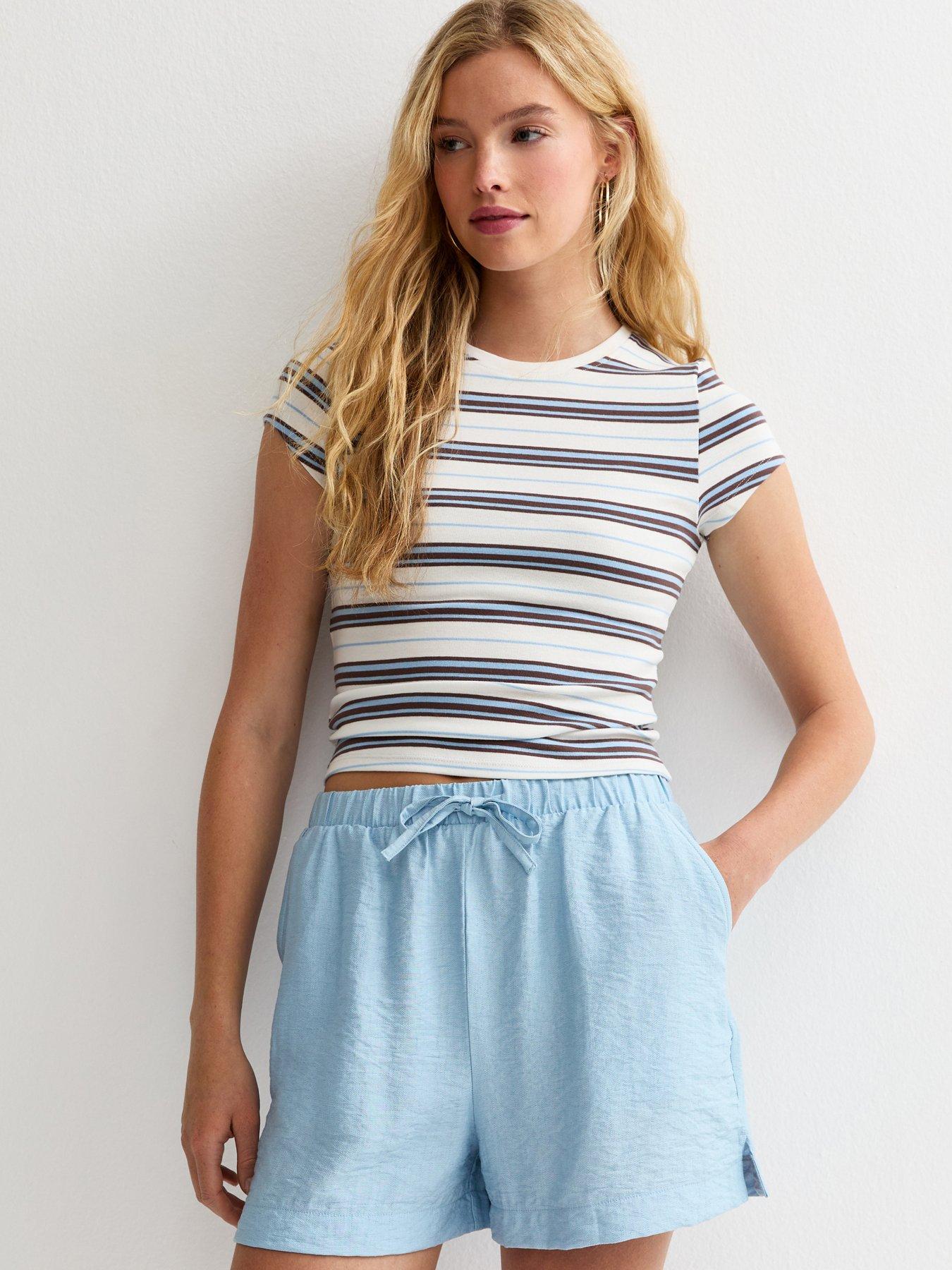 Image 4 of 5 of New Look Woven Drawstring Shorts - Light Blue