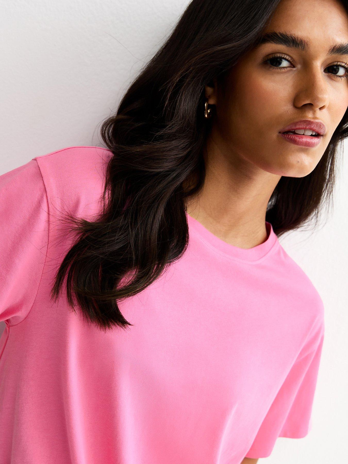 Image 4 of 5 of New Look Tie Front T-Shirt - Bright Pink