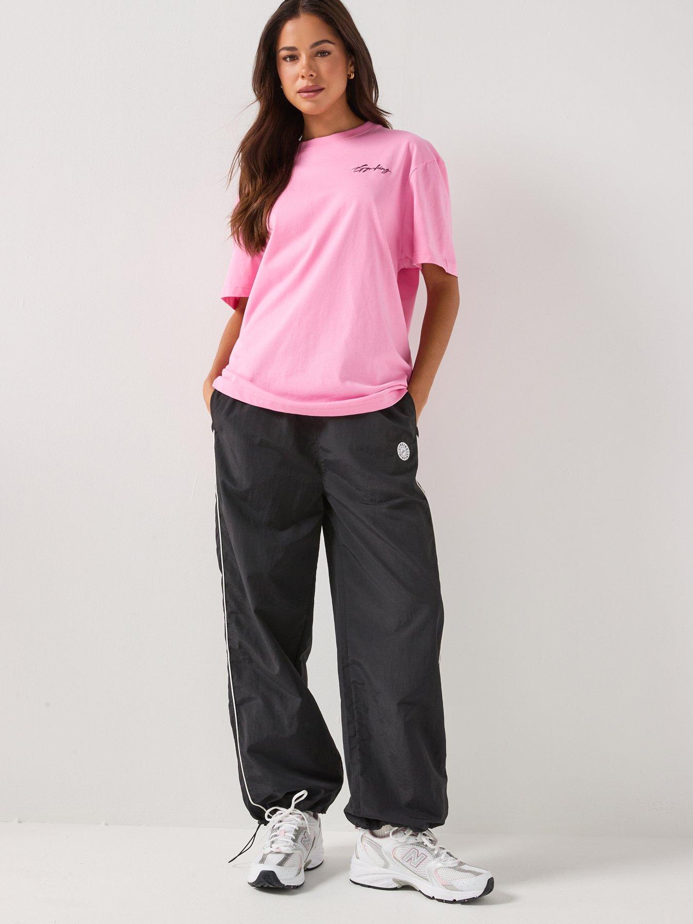 Image 3 of 6 of Gym King Womens Script Mindset Boyfriend T-Shirt - Pink