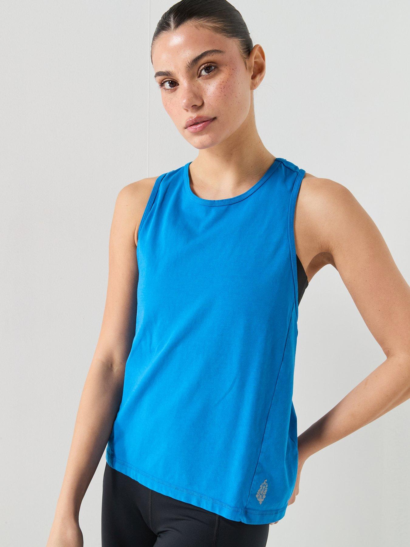 fp-movement-womens-training-hot-shot-twist-tank-bluedetail