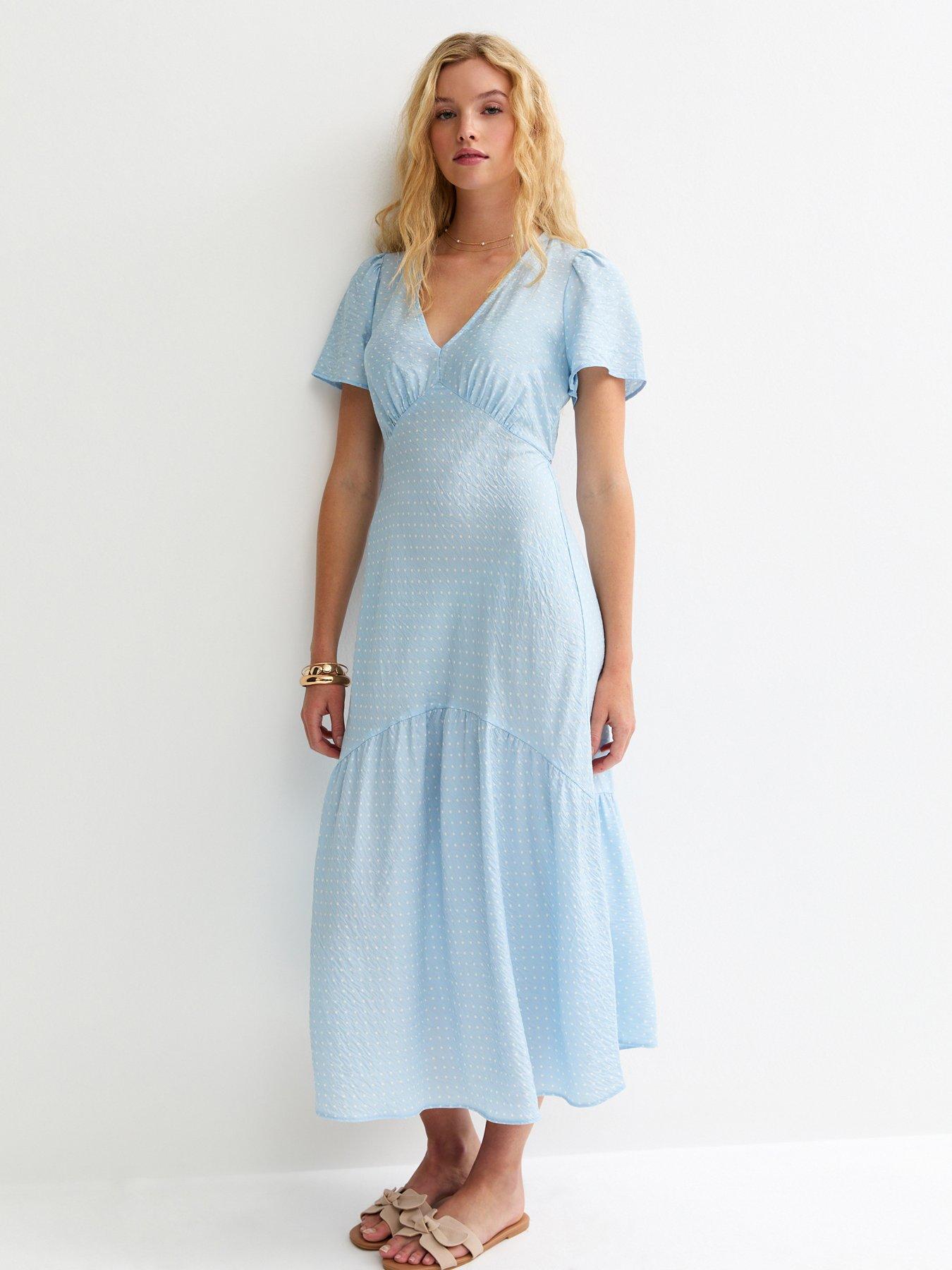 new-look-blue-polka-dot-tiered-midi-tea-dressfront