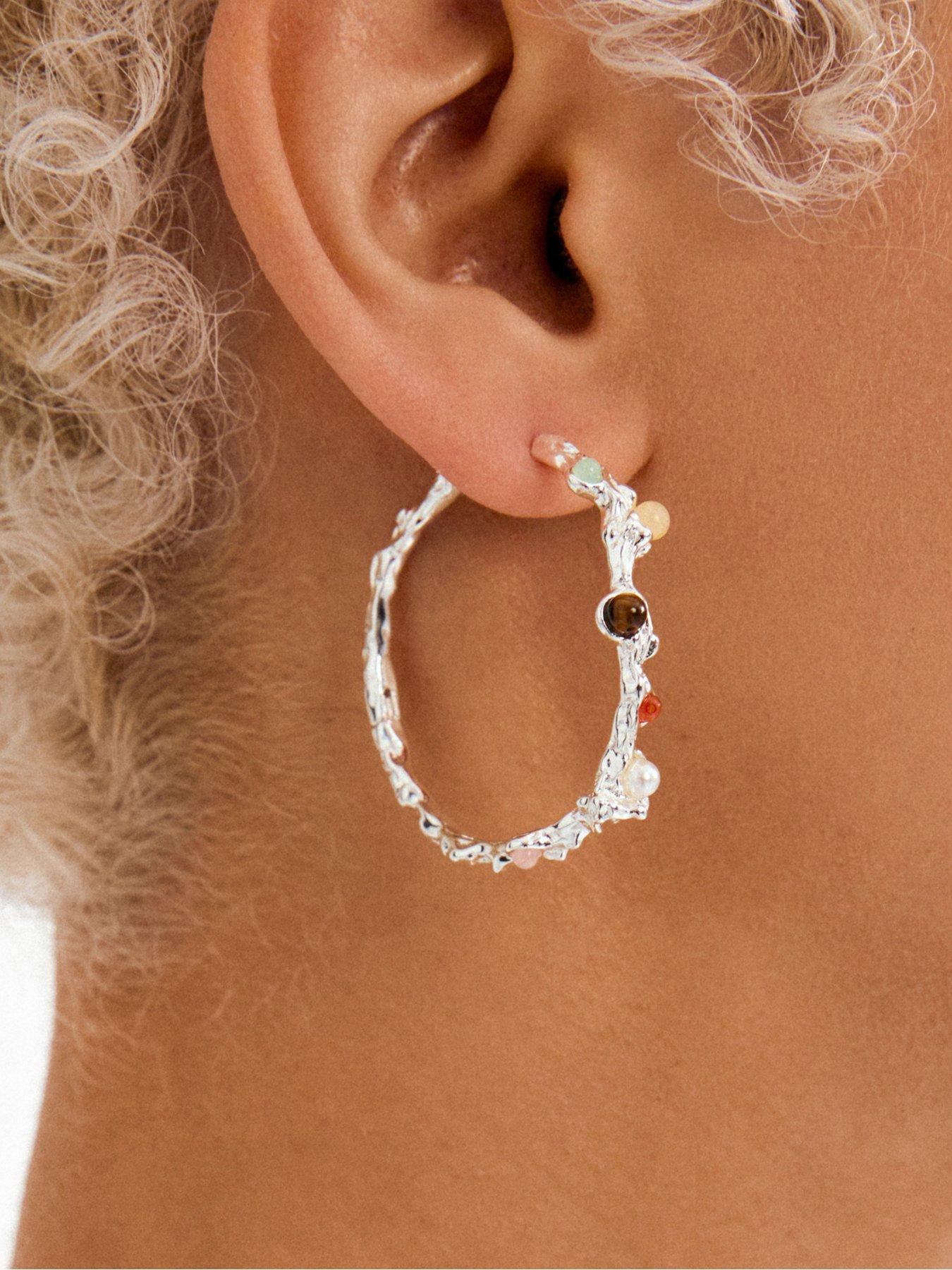 pilgrim-iris-hoop-earrings-silver-plateddetail