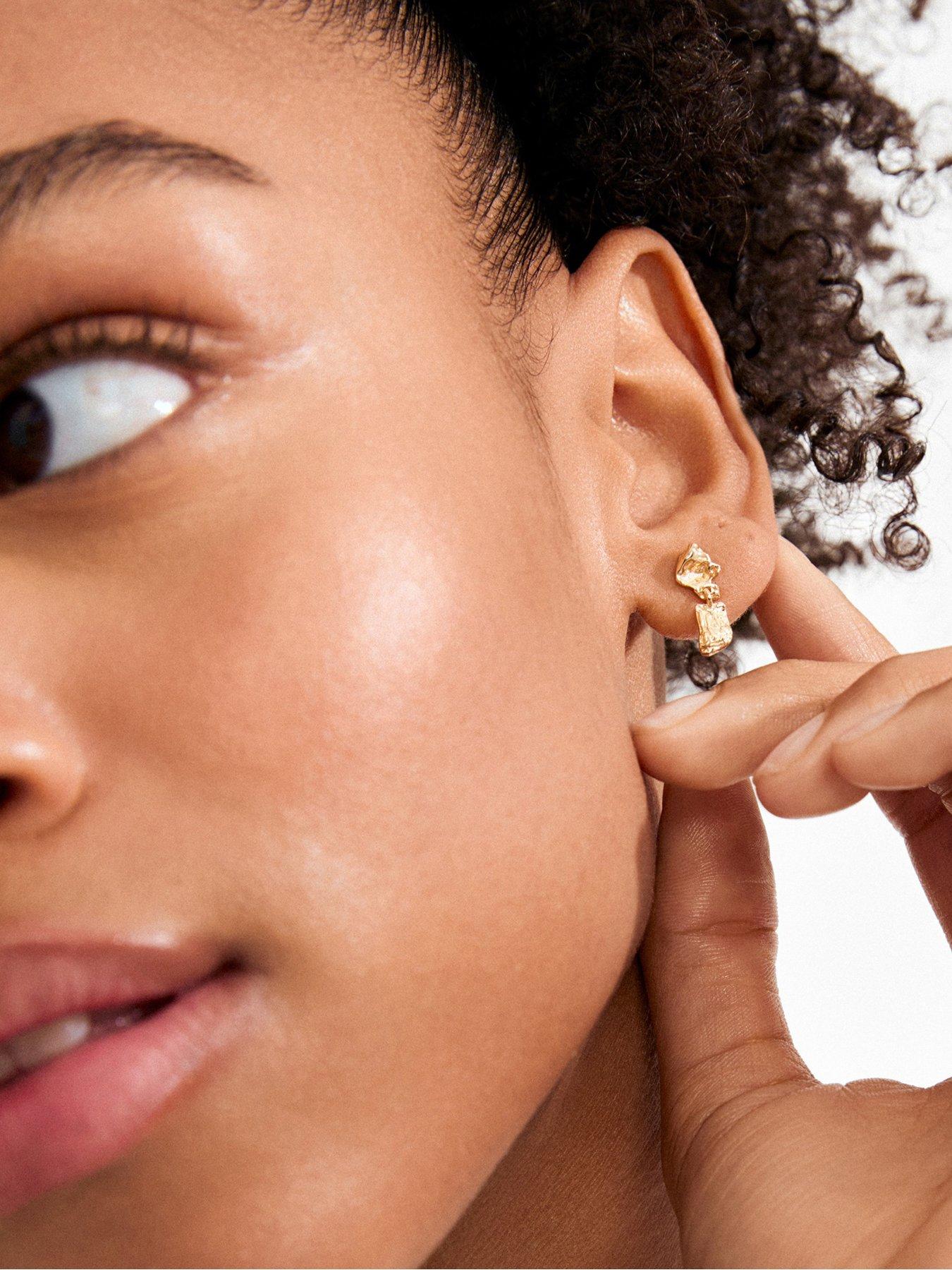 Image 4 of 4 of Pilgrim AMI earrings gold-plated