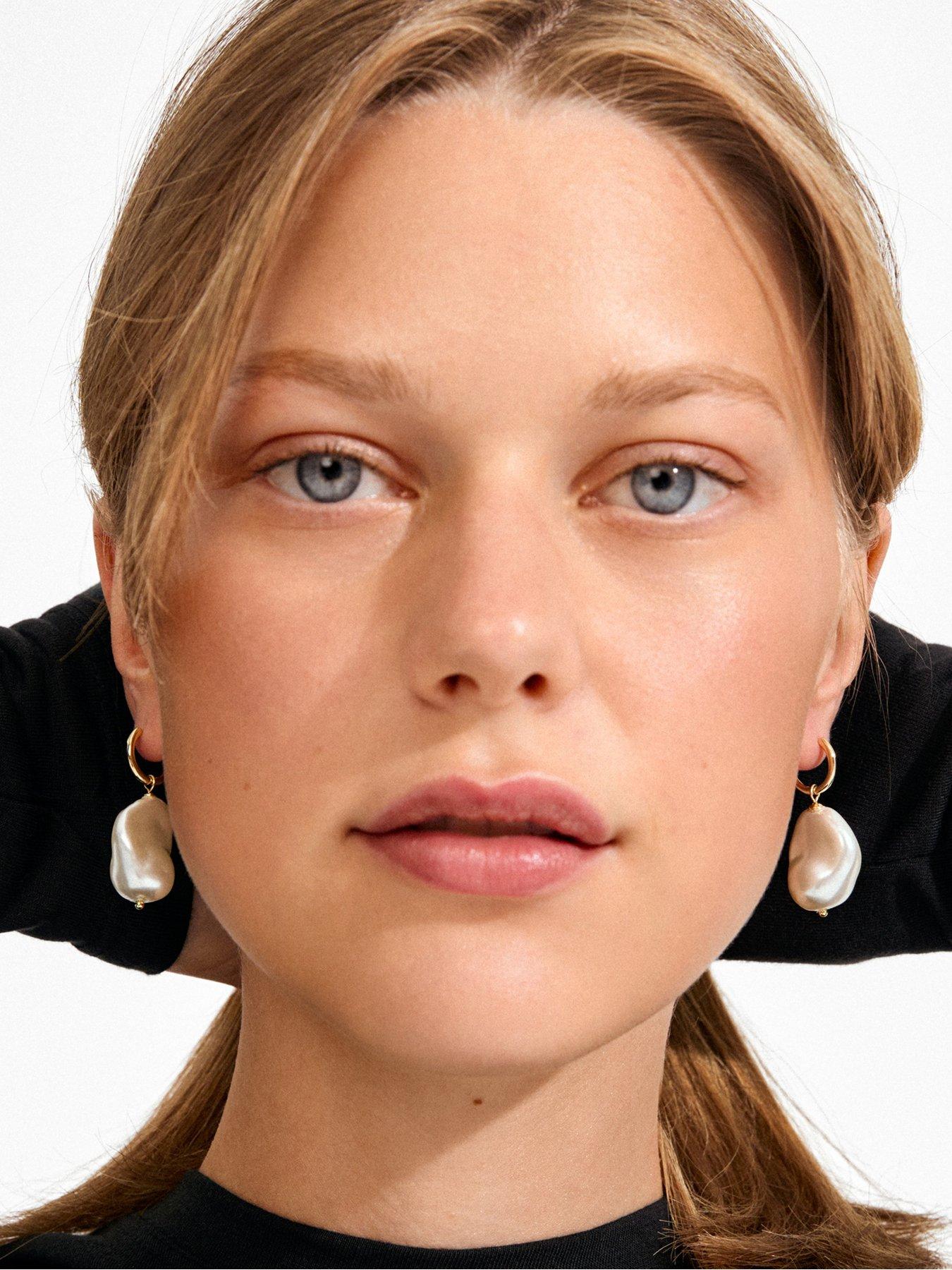 Image 2 of 4 of Pilgrim RADLEY earrings gold-plated