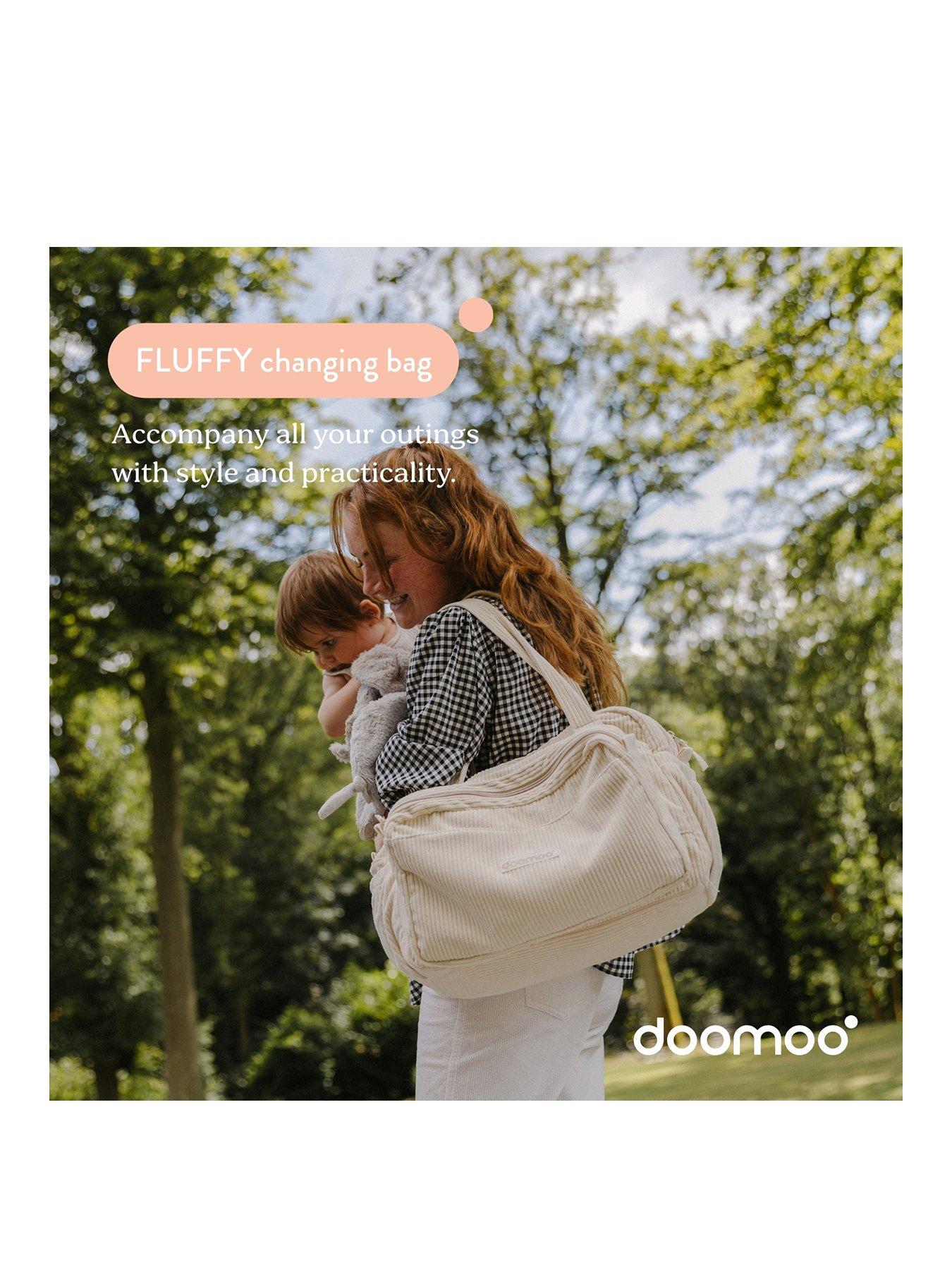 babymoov-changing-bag-fluffy-corduroy-beigestillFront