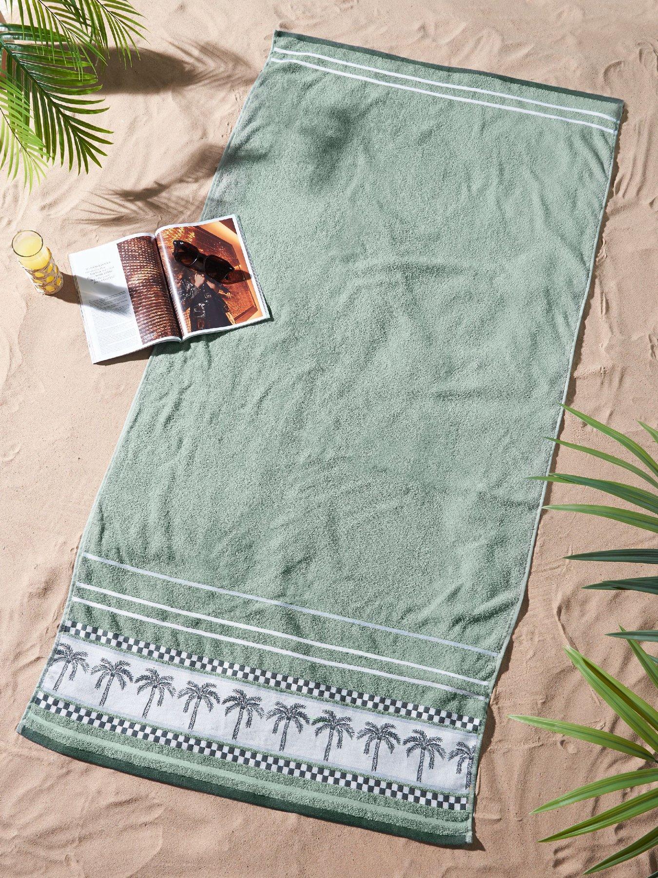 catherine-lansfield-palm-trees-100-cotton-beach-towel-xl-greenfront