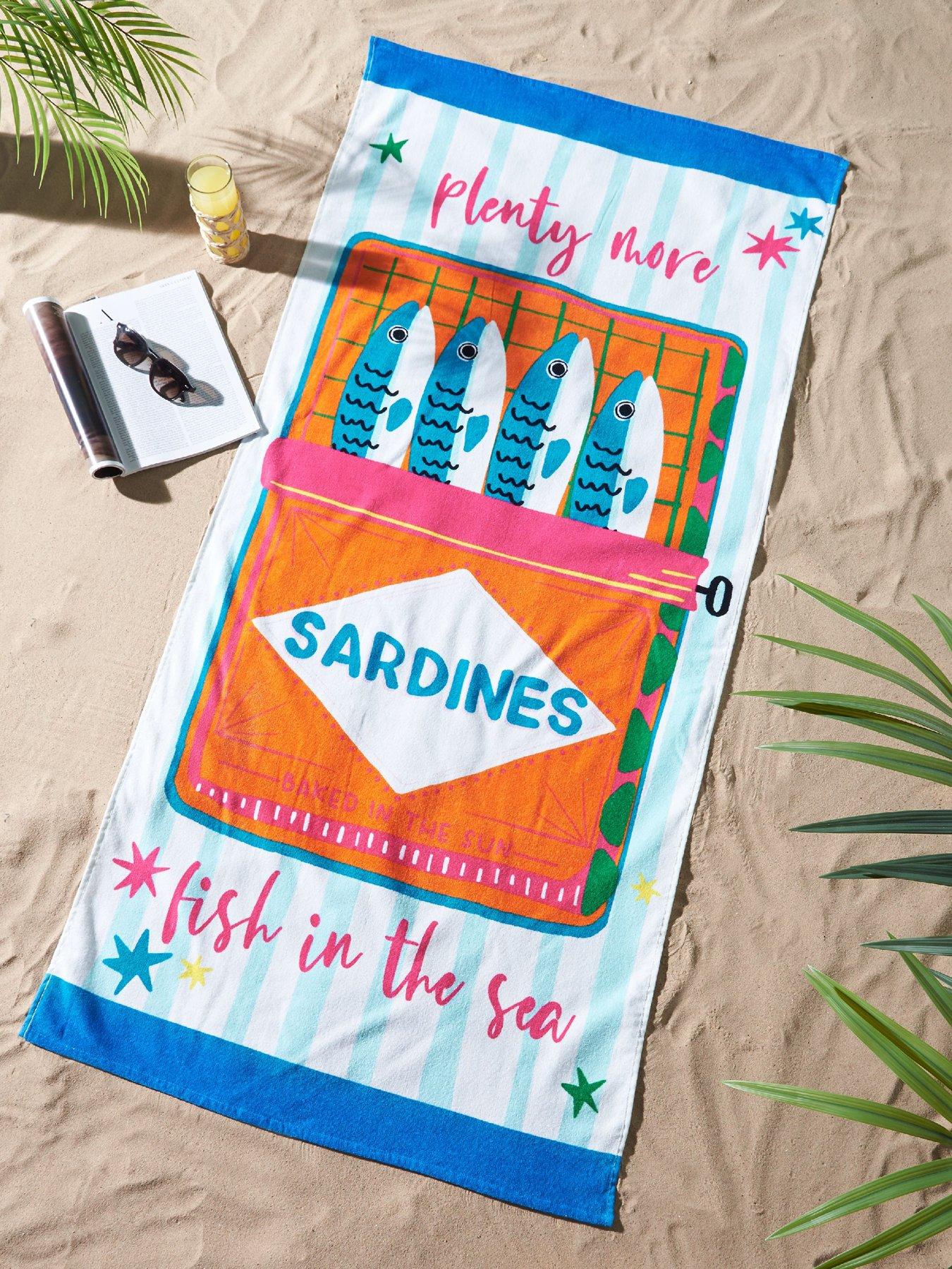 Catherine Lansfield Sardines 100% Cotton Beach Towel Blue
