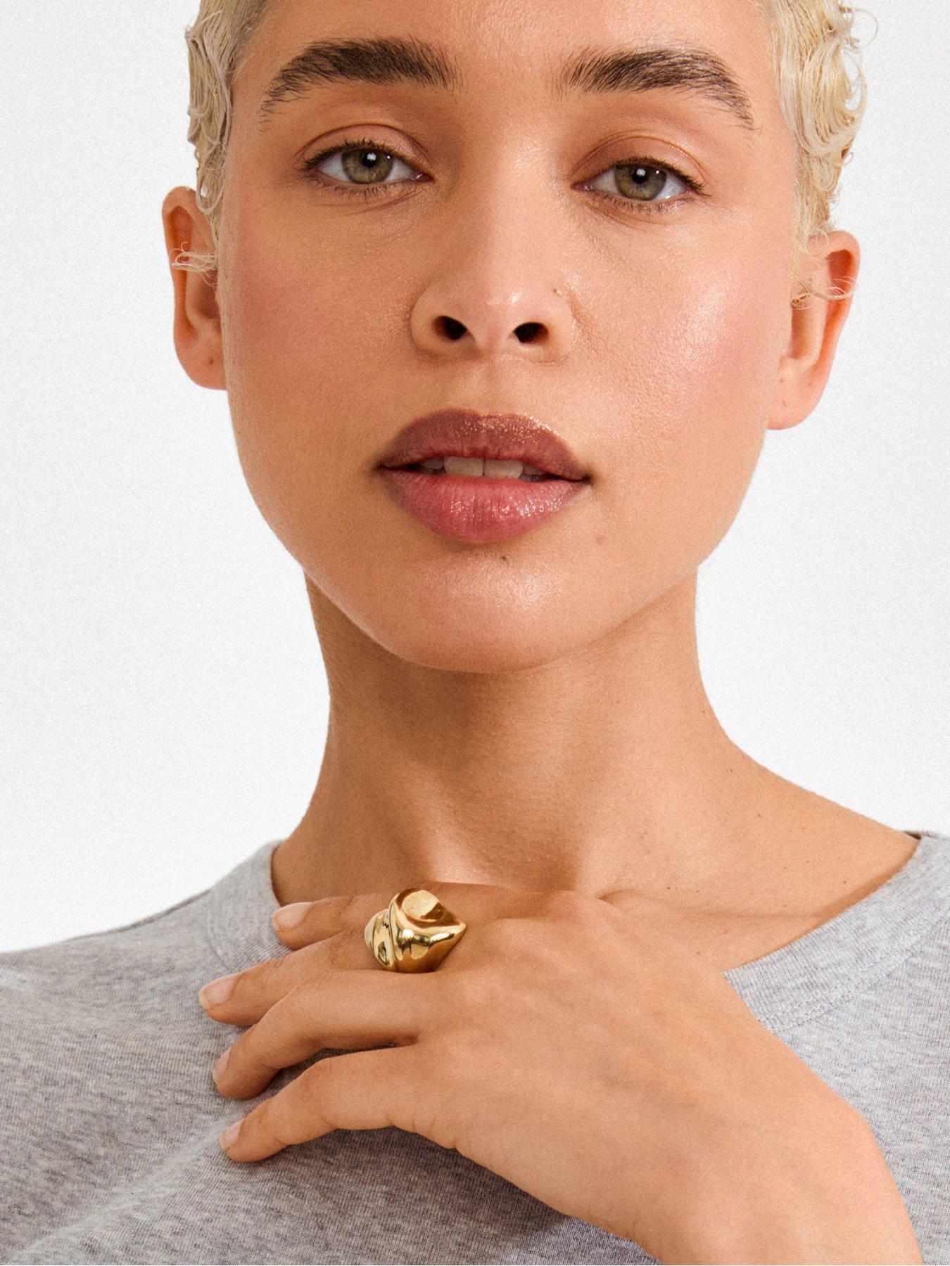 pilgrim-johnnie-ring-gold-platedstillFront