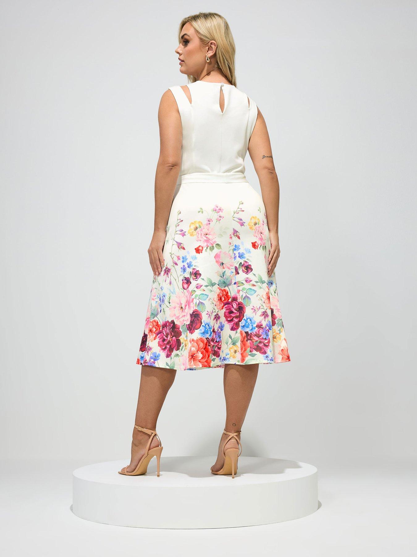 yours-curve-floral-skater-dressstillFront
