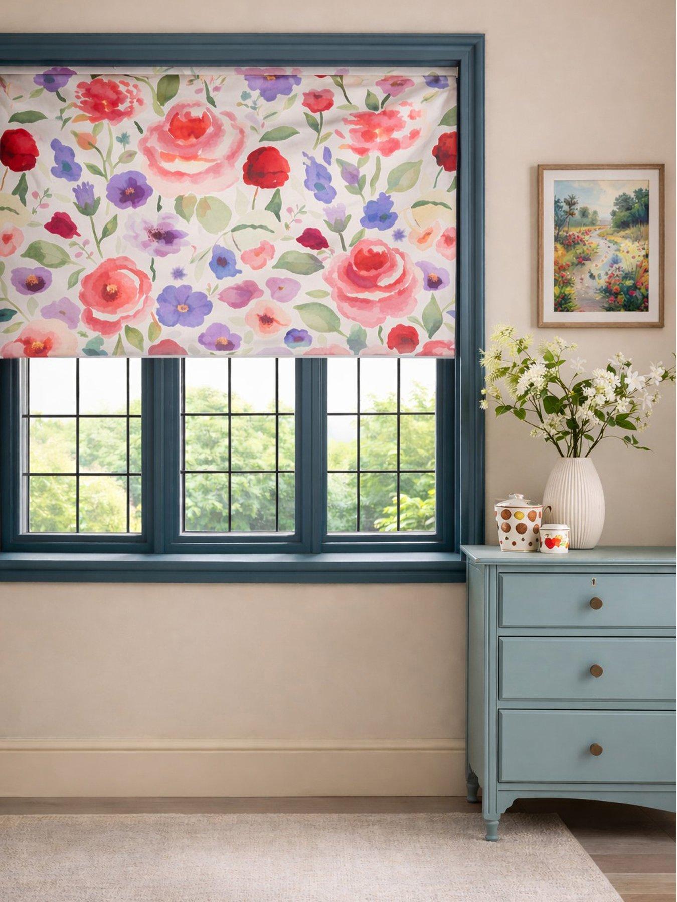 the-very-collection-painted-floral-roller-blind-150x160-summerback