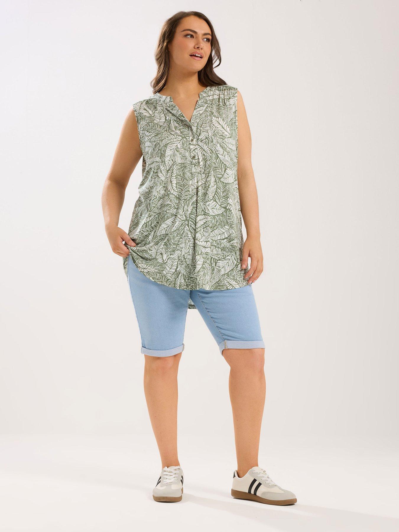 yours-curve-sleeveless-blouseback