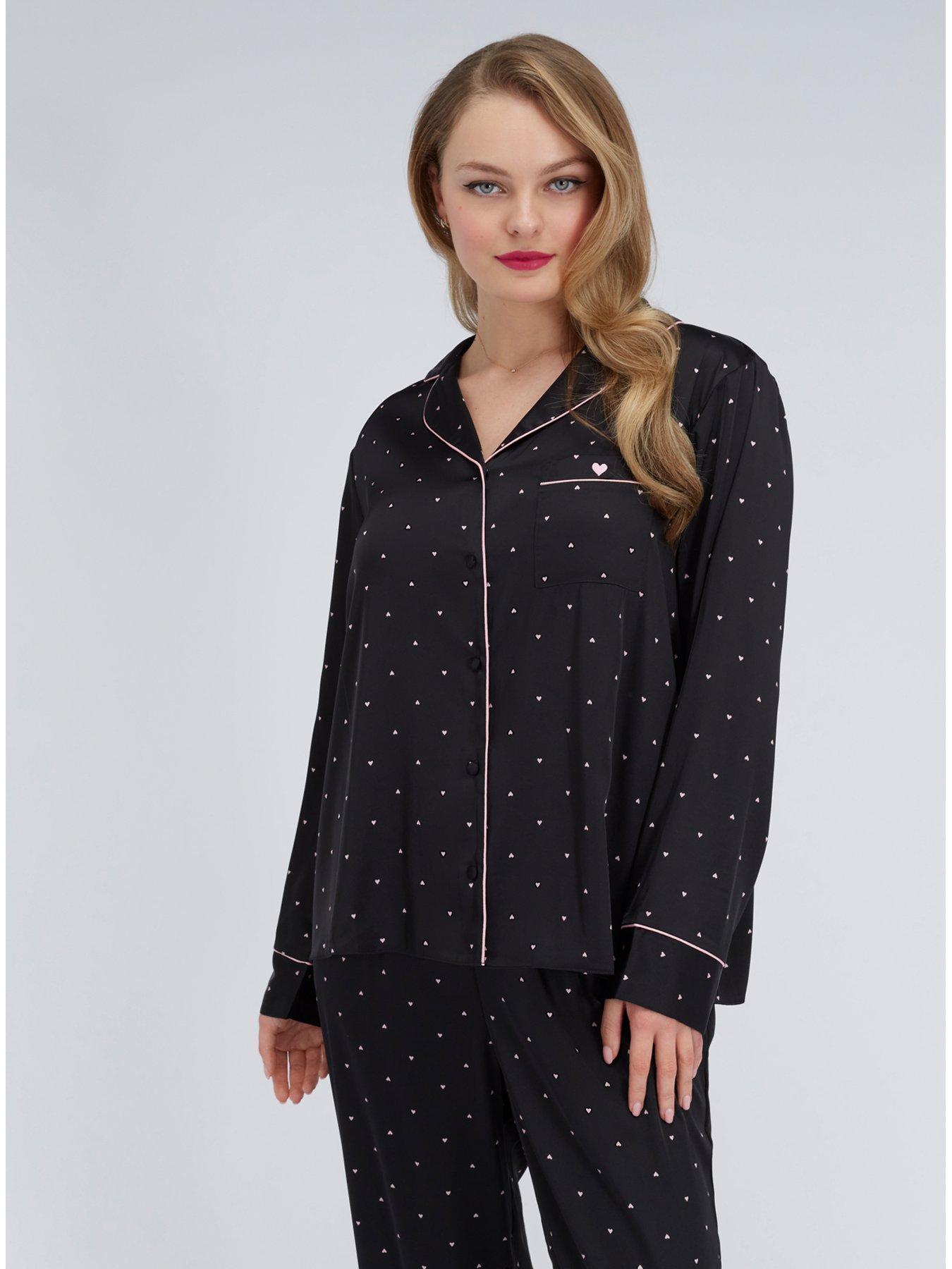 boux-avenue-heart-oversized-satin-pyjama-set-blackoutfit