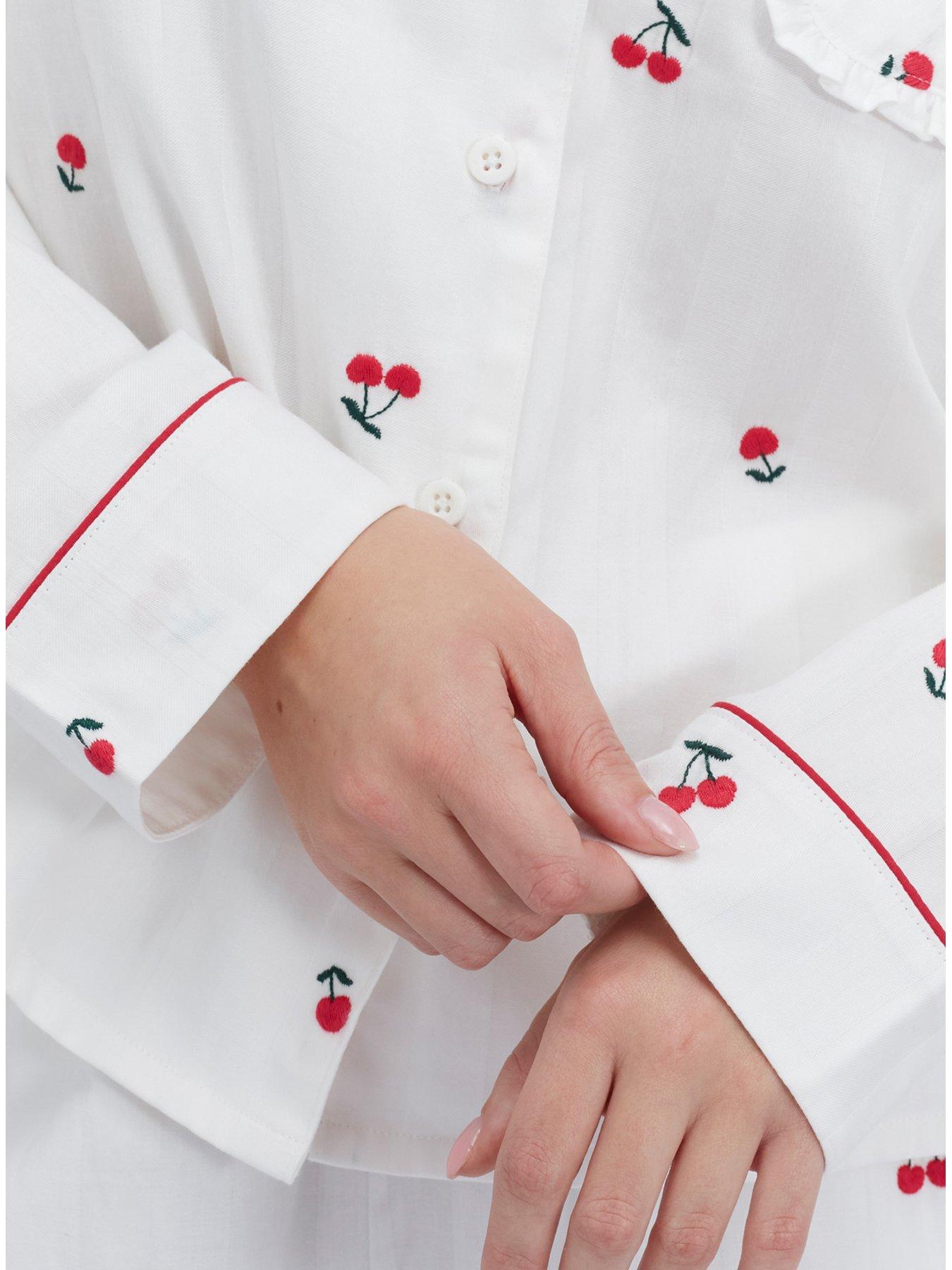 boux-avenue-cherry-emb-cotton-pyjama-set-pinkdetail