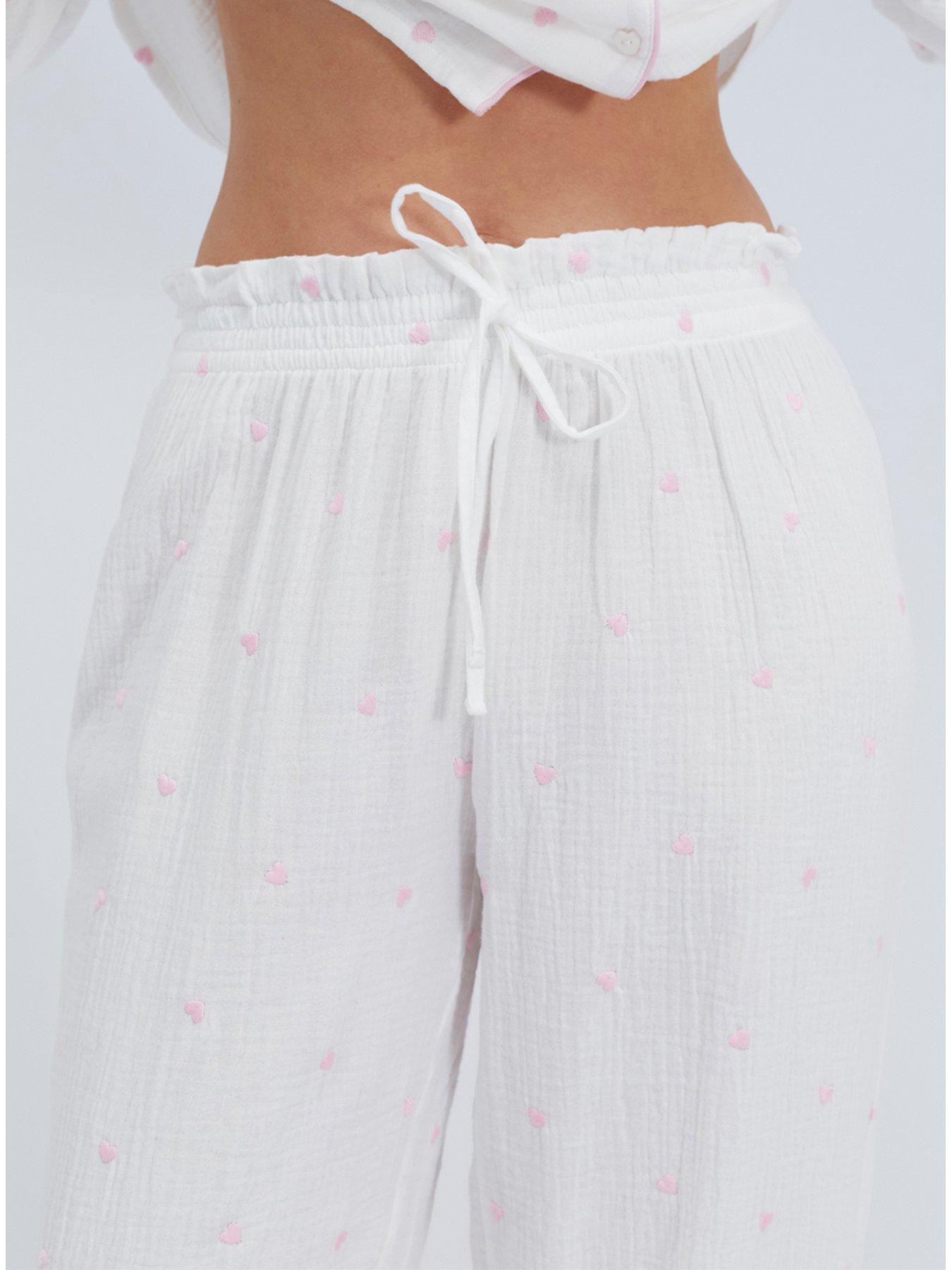 boux-avenue-heart-emb-cotton-pyjama-set-whitedetail