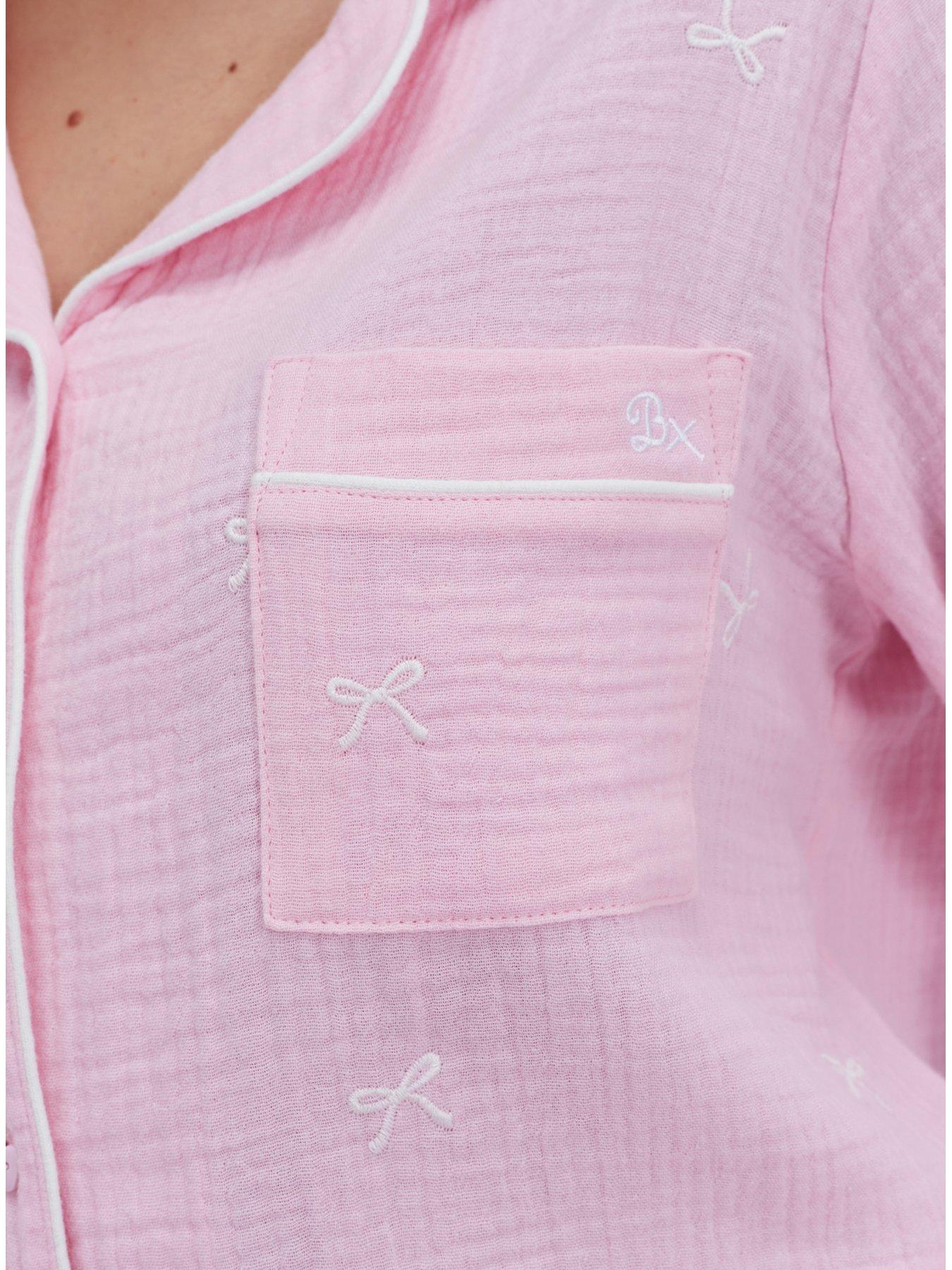 boux-avenue-bow-emb-cotton-pyjama-set-pinkoutfit