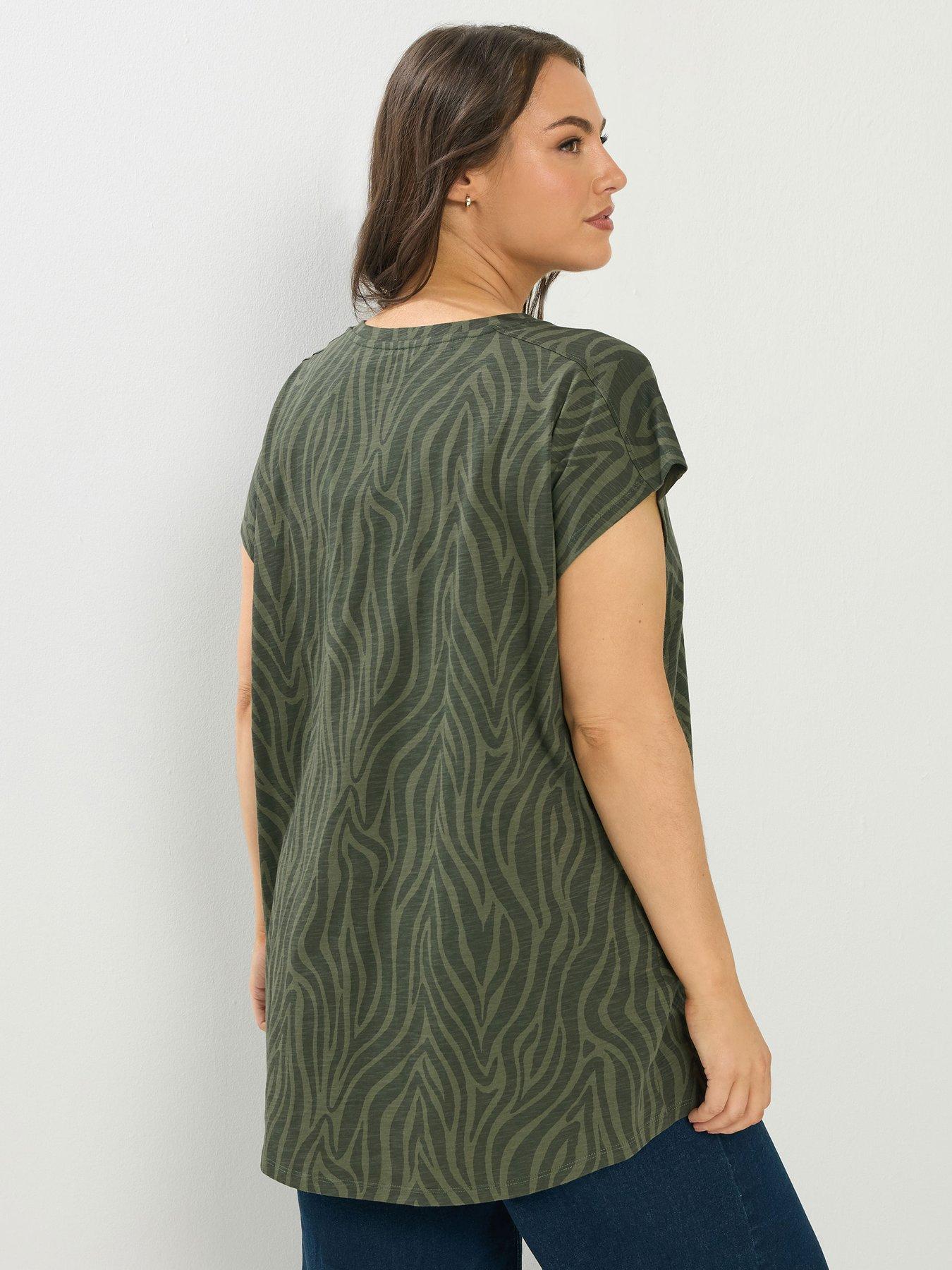 yours-curve-printed-grown-on-slub-t-shirtstillFront