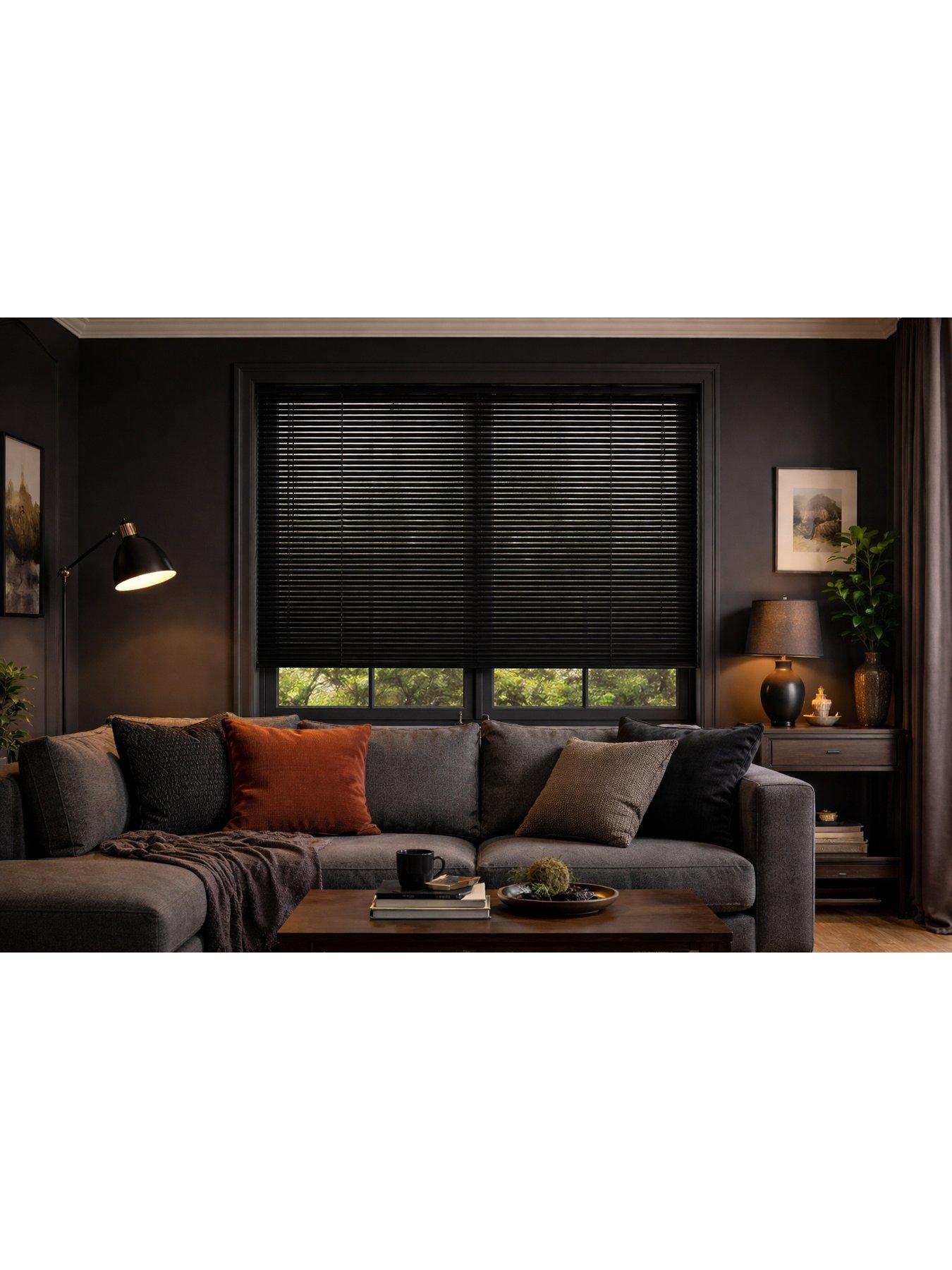 the-very-collection-pvc-venetian-blinds-60x160detail