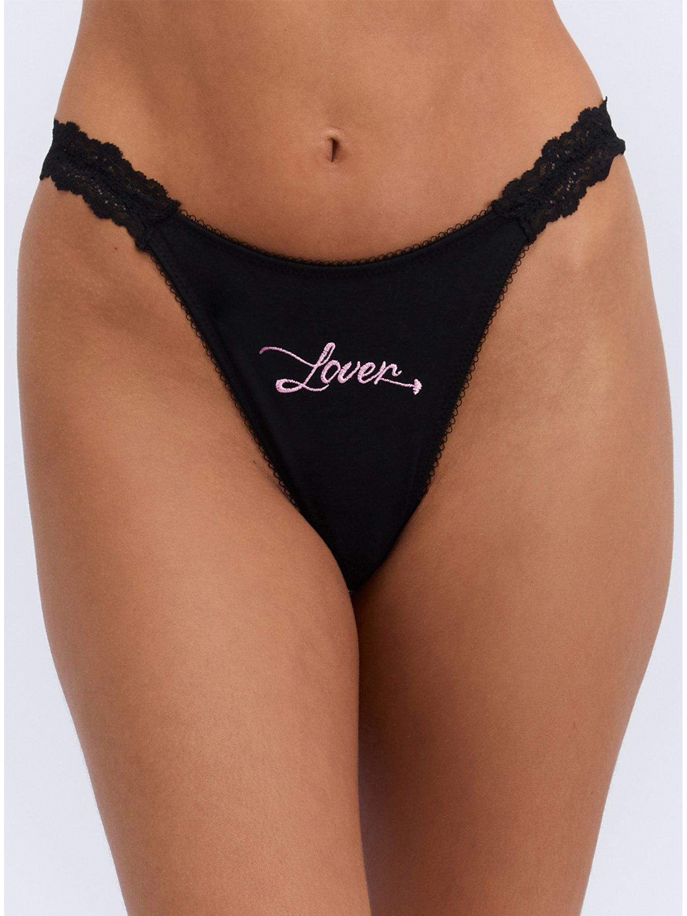 boux-avenue-valentines-thong-4-pack-gift-box-mixoutfit