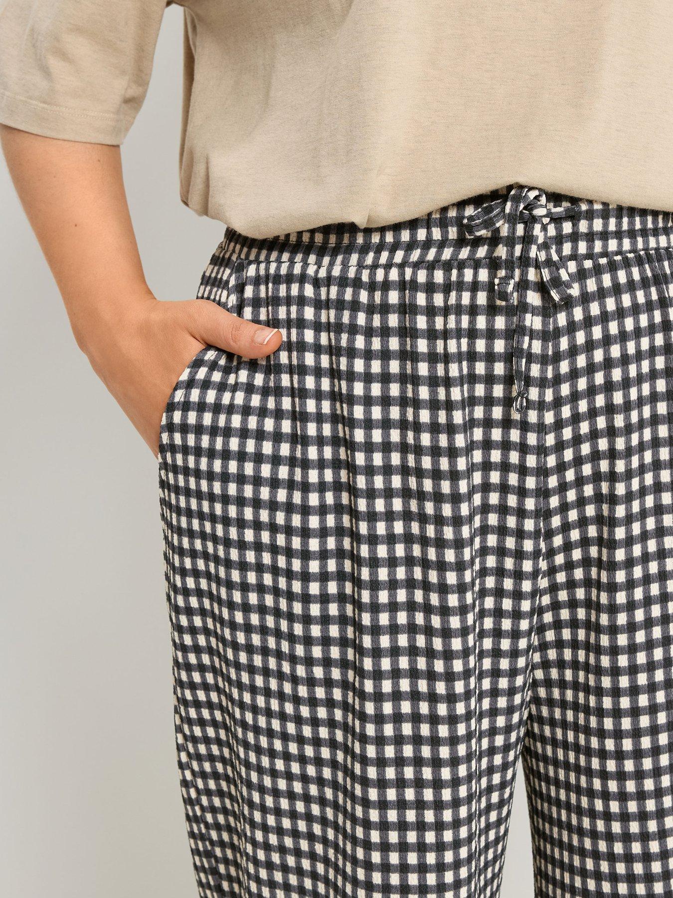 yours-curve-jersey-gingham-wide-leg-trousersoutfit