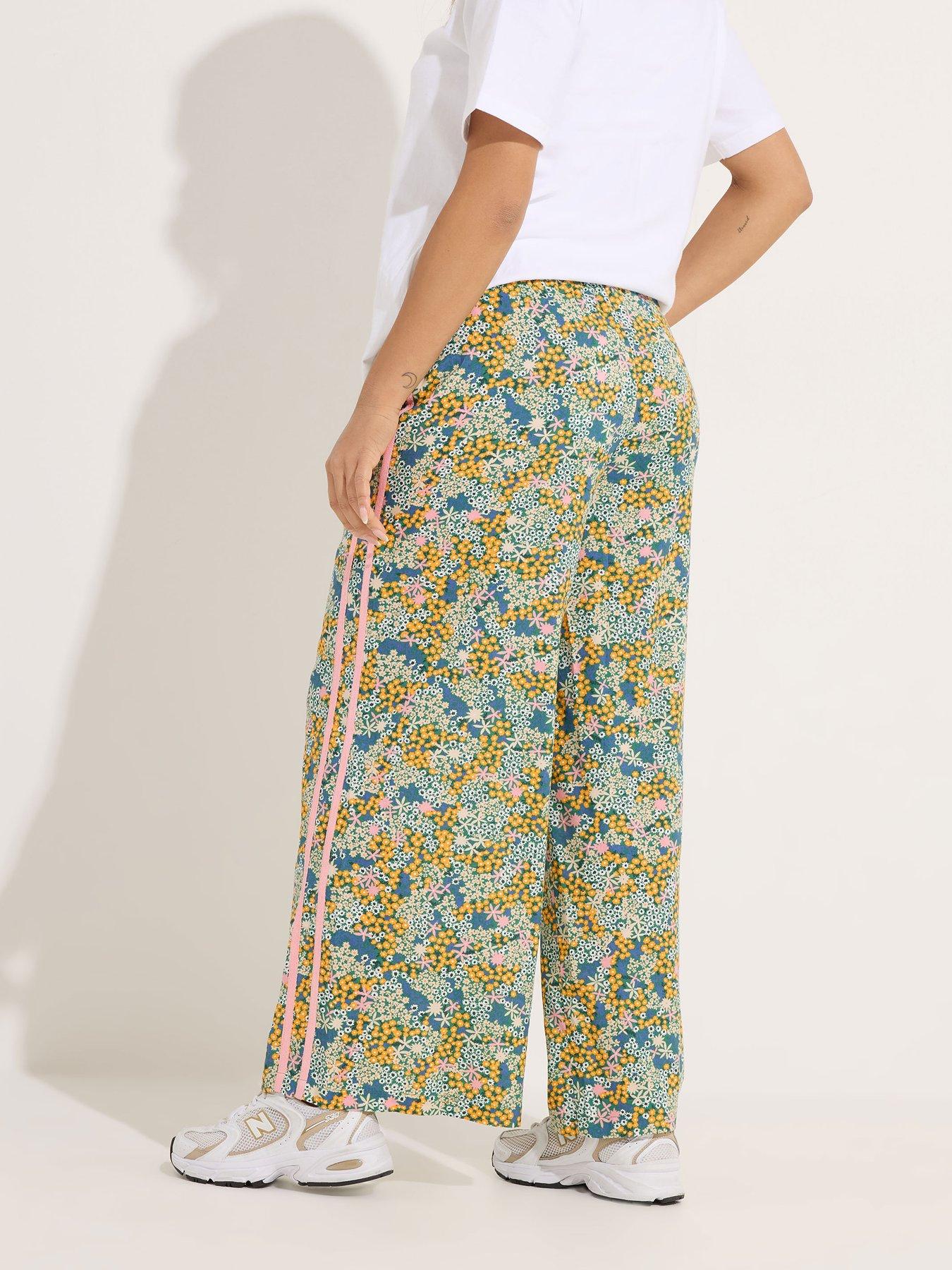 pixiegirl-petite-ditsy-wide-leg-side-stripe-trousers-pinkstillFront