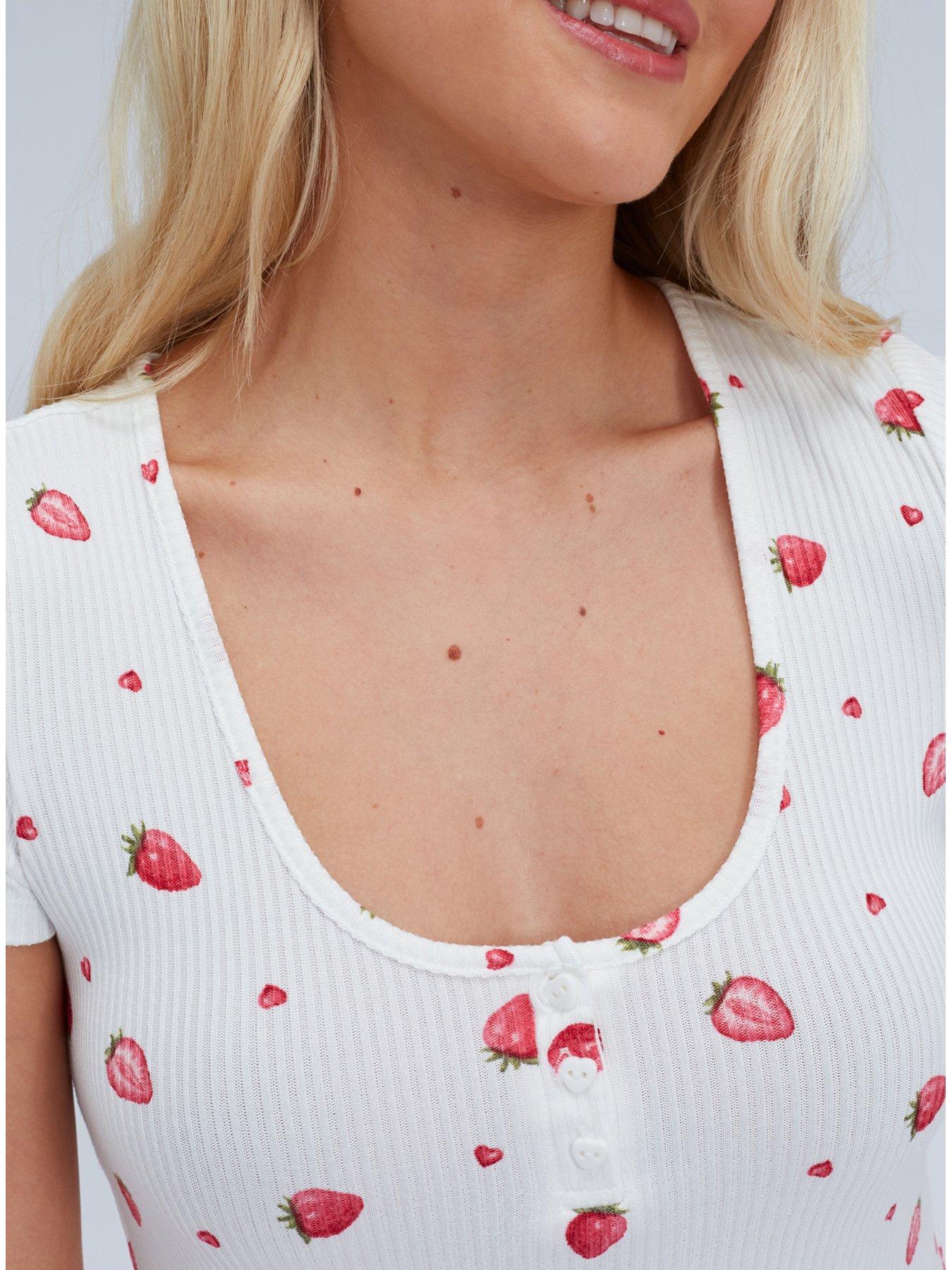 boux-avenue-strawberry-rib-pyjama-set-ivory-mixoutfit