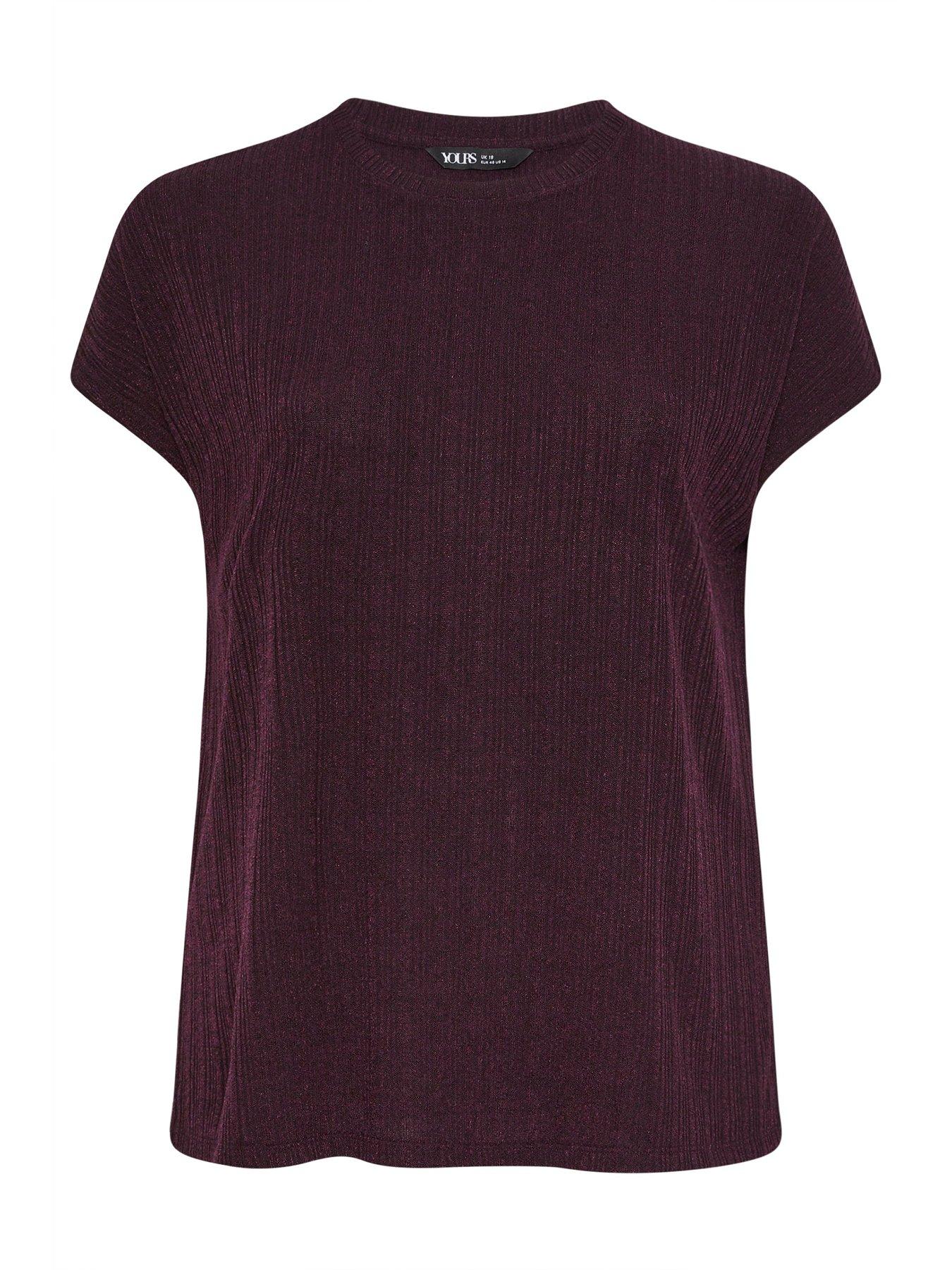 yours-curve-knitted-2-piece-t-shirt-co-orddetail
