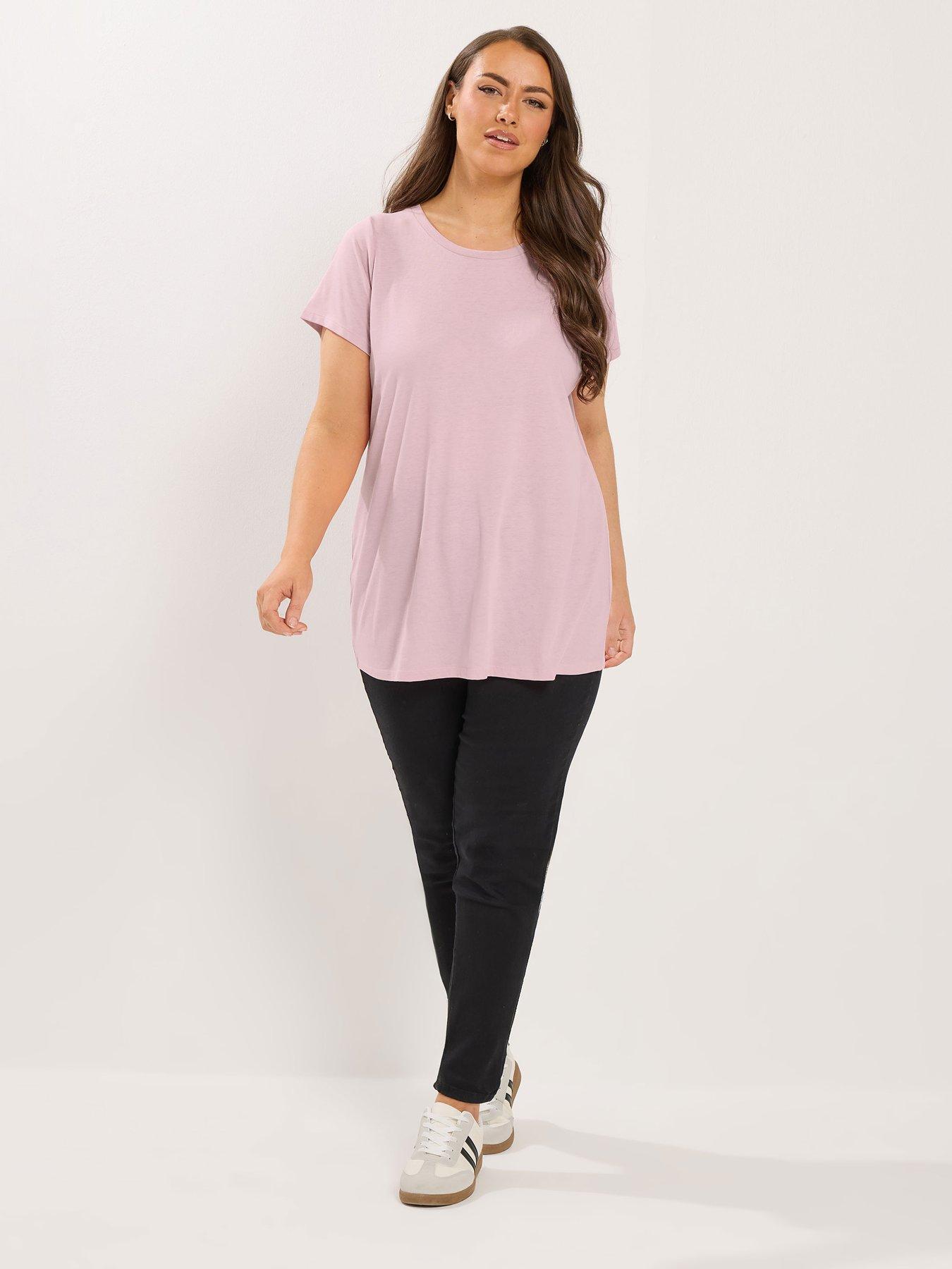 Image 3 of 6 of Yours Curve 3 Pack Short Sleeve Core T-shirts