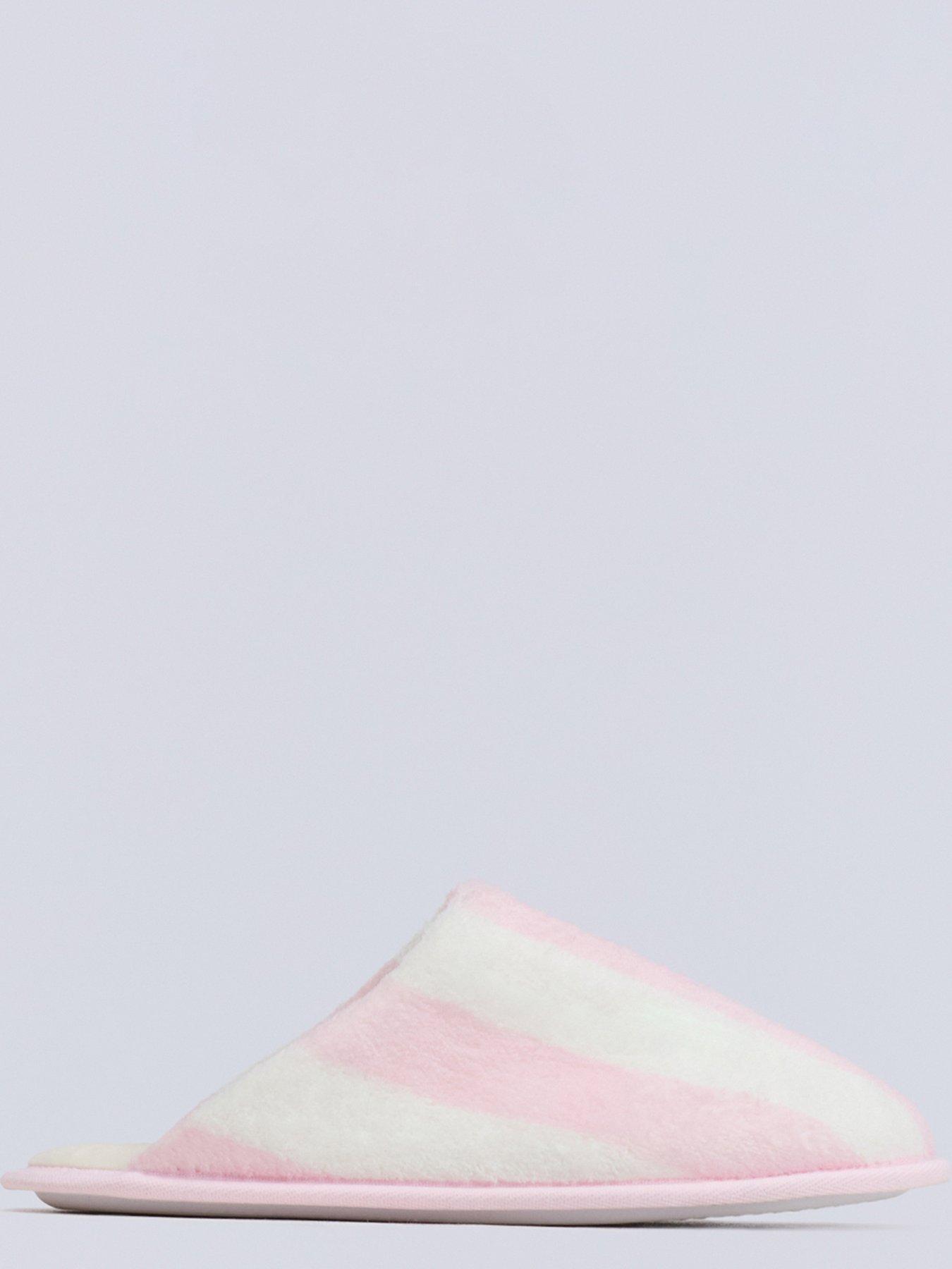 boux-avenue-heart-embroidered-sole-mule-slippers-pink-stripedetail