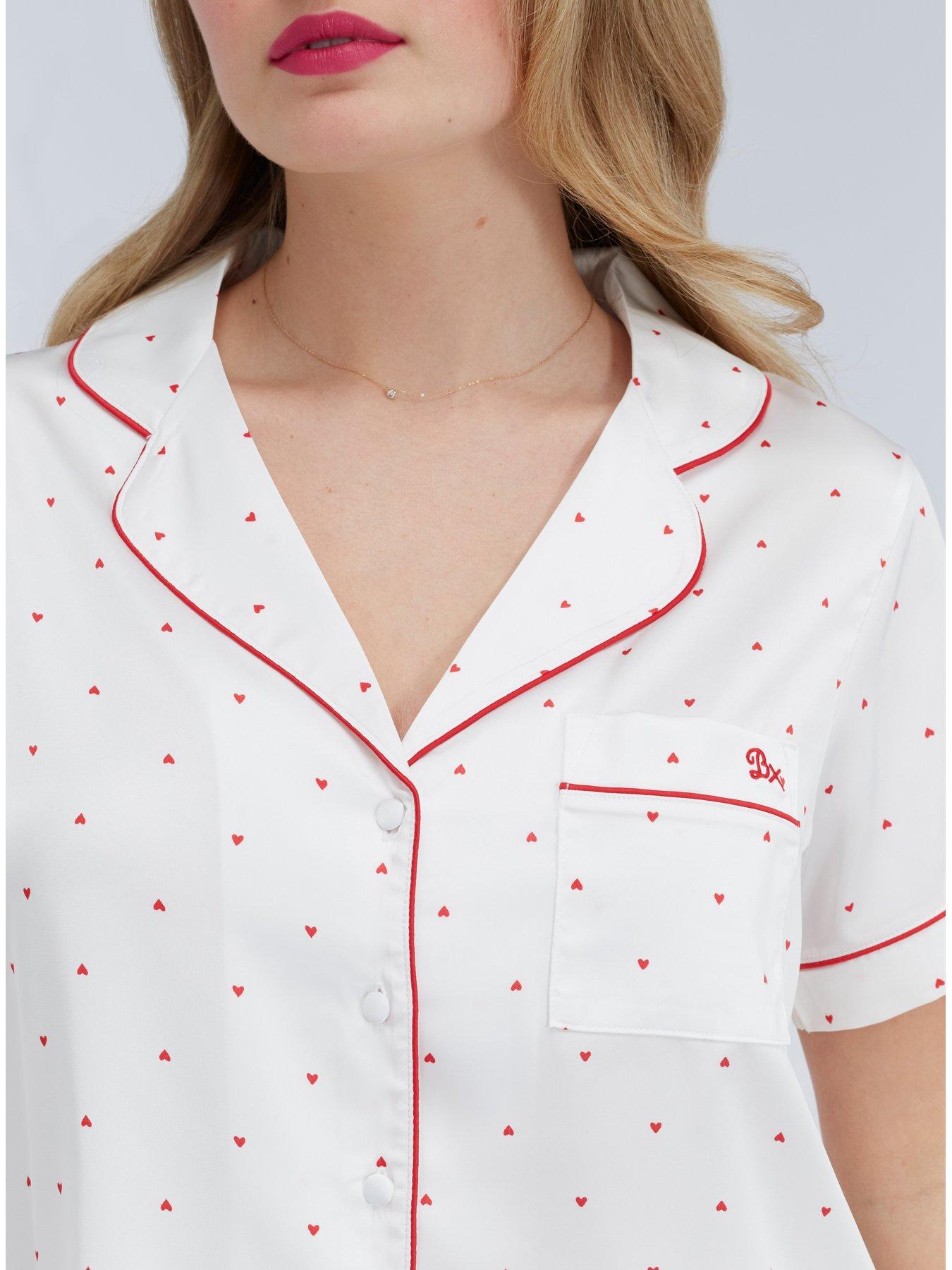 boux-avenue-heart-satin-short-pj-set-whiteoutfit