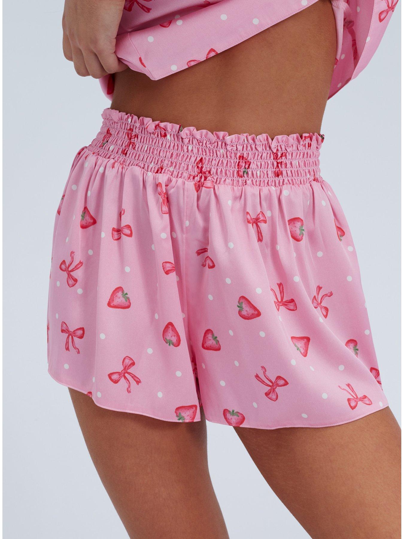 boux-avenue-strawberry-satin-short-pyjama-set-pinkdetail