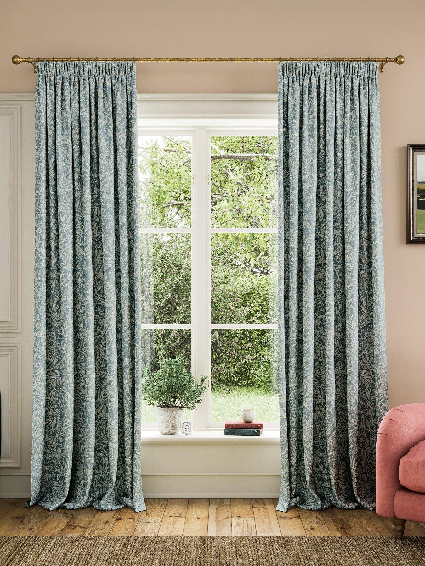 joules-twilight-ditsy-lined-curtains