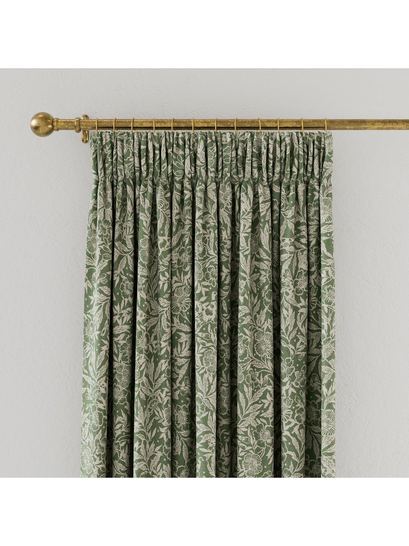 joules-twilight-ditsy-lined-curtains-greenstillFront