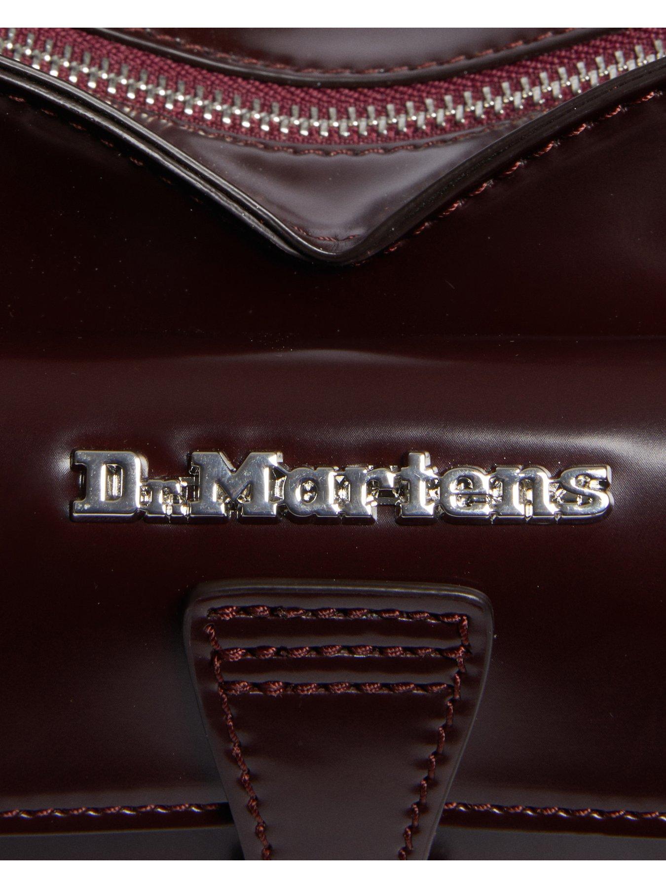dr-martens-heart-backpack-backpack-cherry-red-oxford-rub-offoutfit