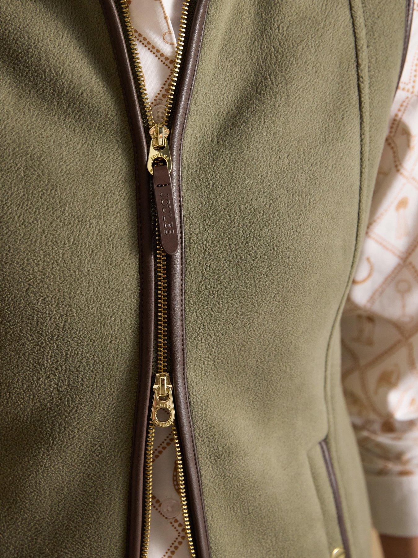 joules-heritage-gilet-greendetail