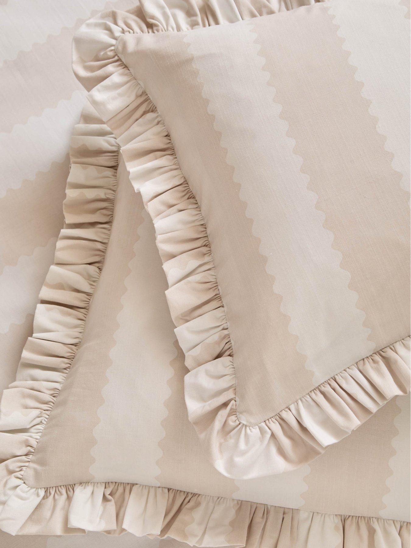 wylder-birdie-stripe-duvet-set-naturaloutfit