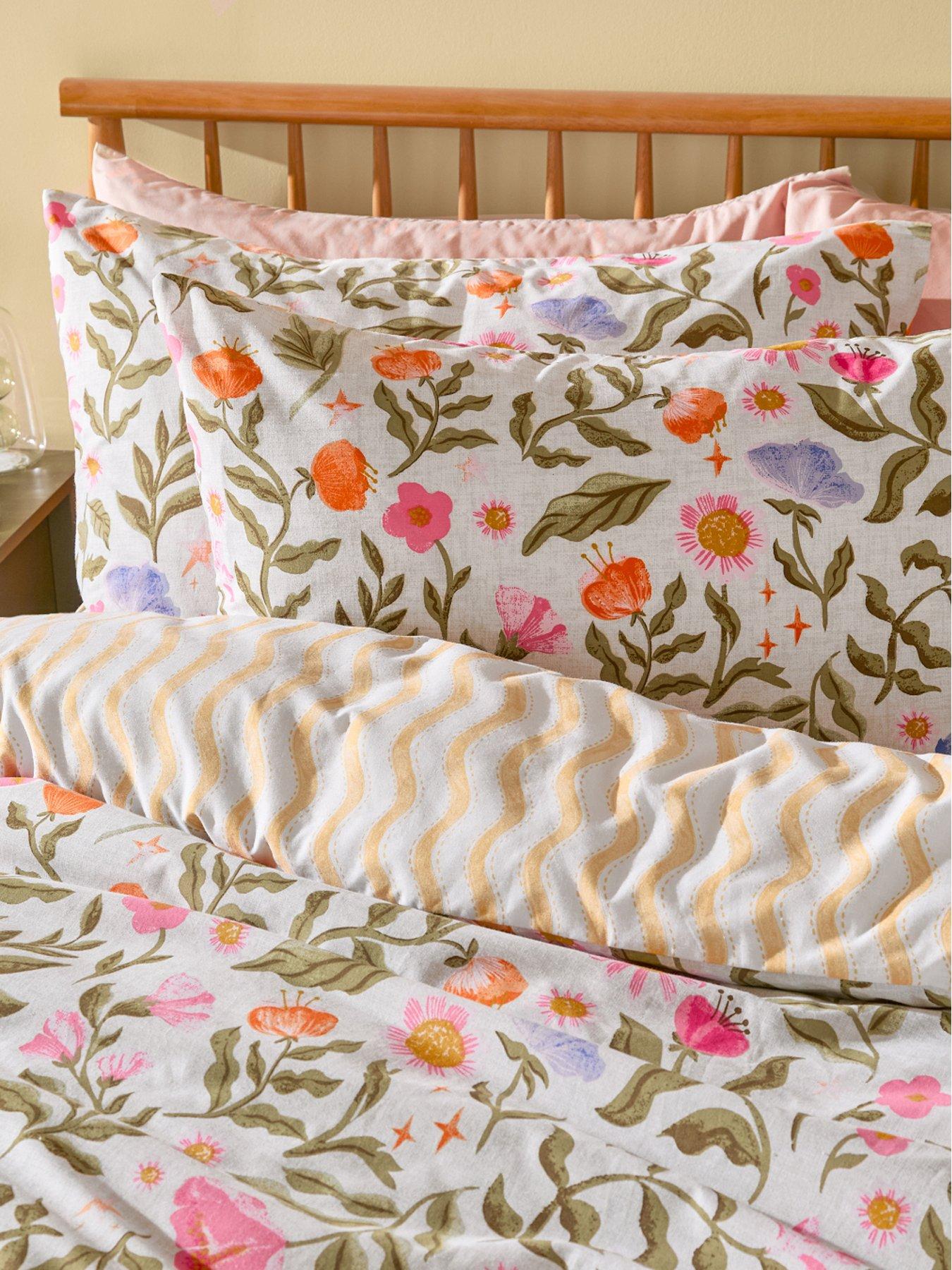 furn-summer-solstice-king-duvet-set-multiback