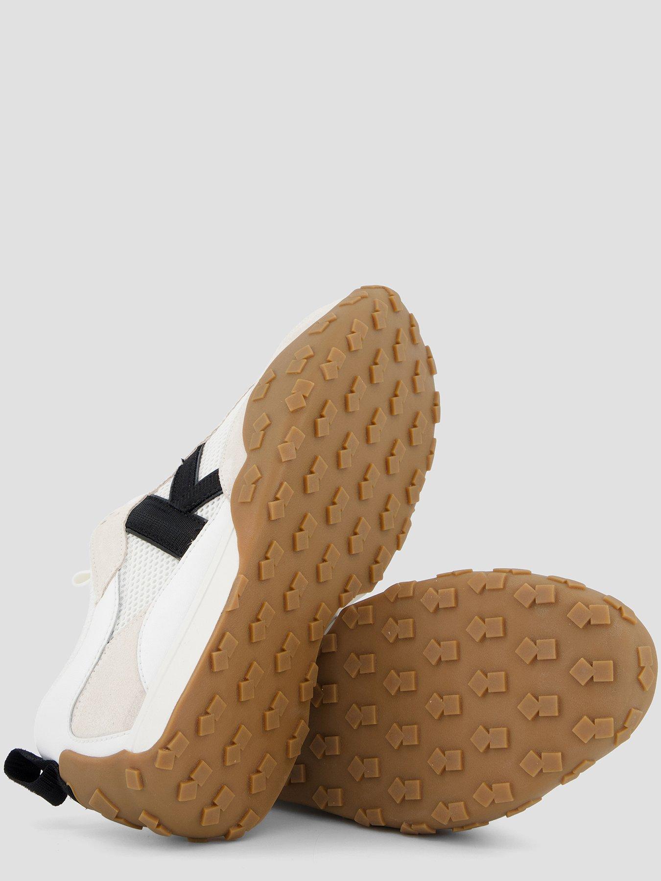 kate-spade-new-york-k-as-in-kate-runnerdetail