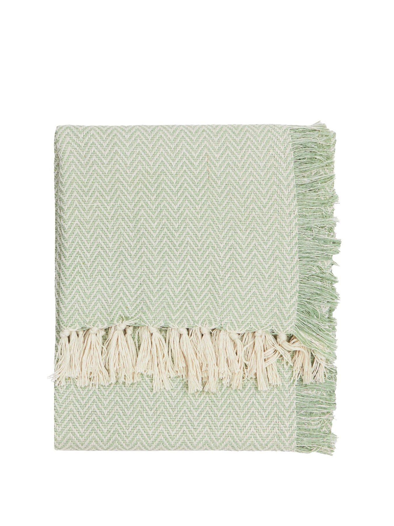 Image 2 of 3 of Yard Wisley 130X180 Outdoor Throw
